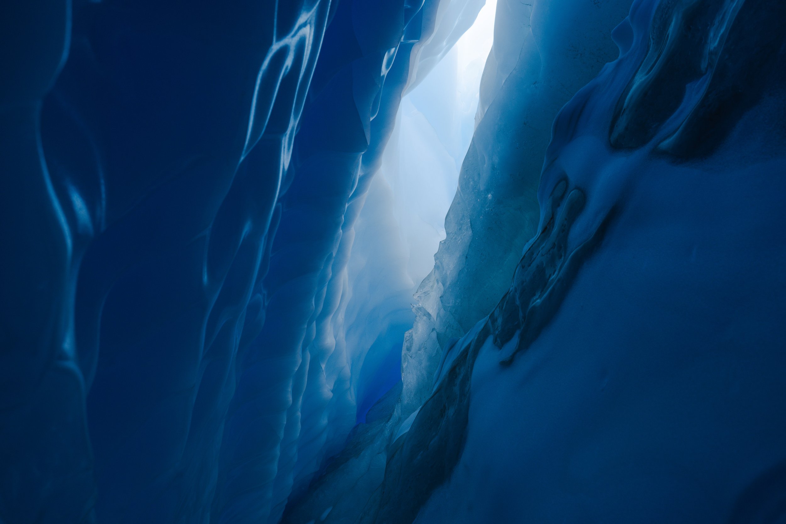 White-Desert-Antarctica-Sarah-Wang-36.jpg