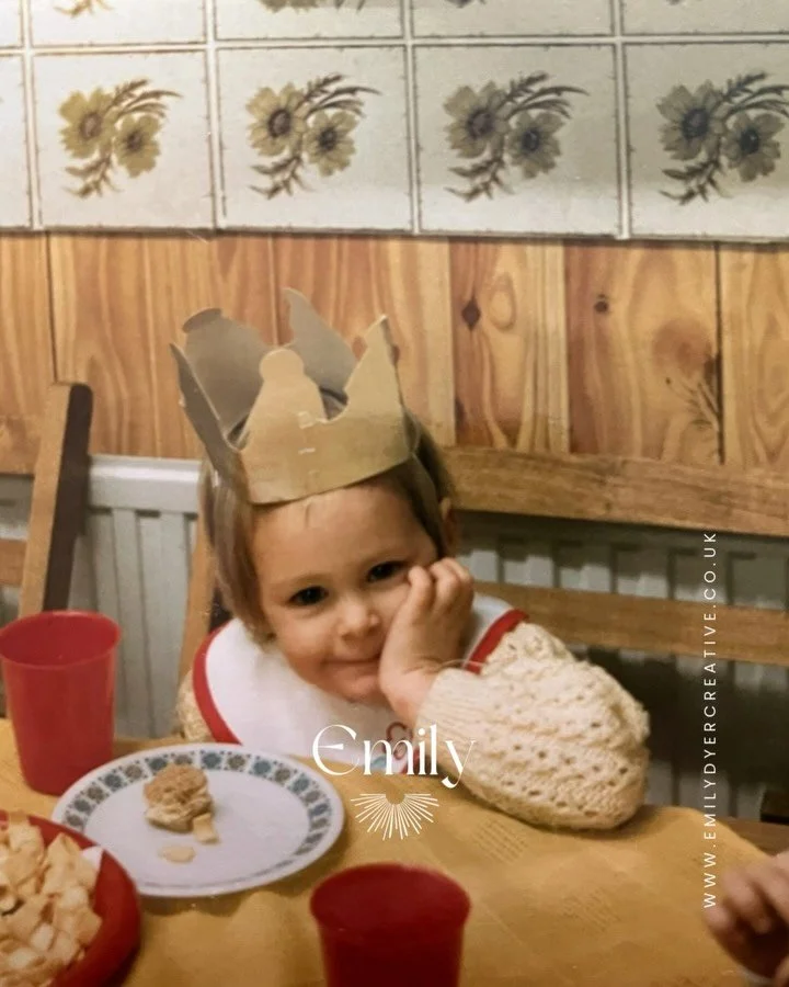 💚💫I&rsquo;ll never share my best photos💫💚

I&rsquo;ve had a few new followers recently and it&rsquo;s been ages since I introduced myself! So here are a few things I will share! 

2. I used to be a professional performer until I stopped going to 