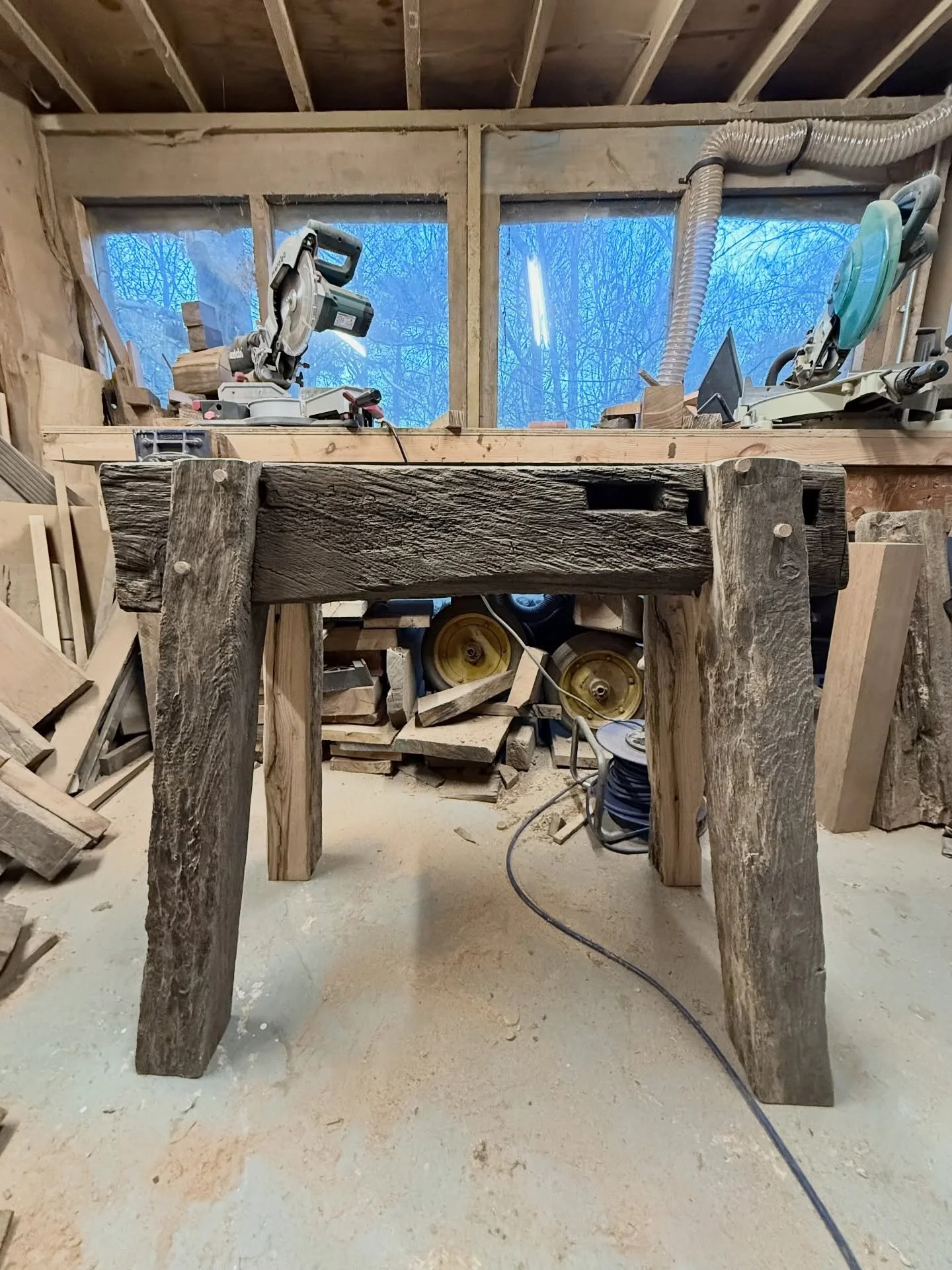 Just some clear wax to be put on and this beautiful table will be ready for sale .

#interiordecor #interiordesign #interiordesigner #rusticinterior #furnituredesign furniture themooph furnituremaker reclaimedwood reclaimedwoodfurniture handmadefurni