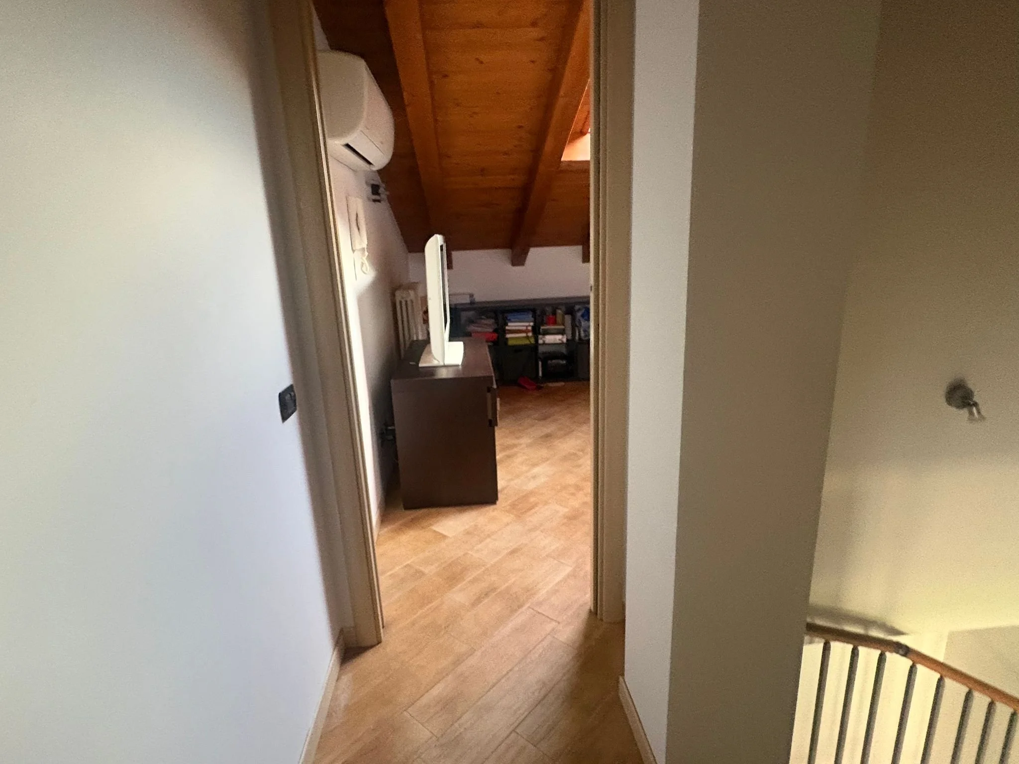 Appartamento-Calolziocorte-Corridoio