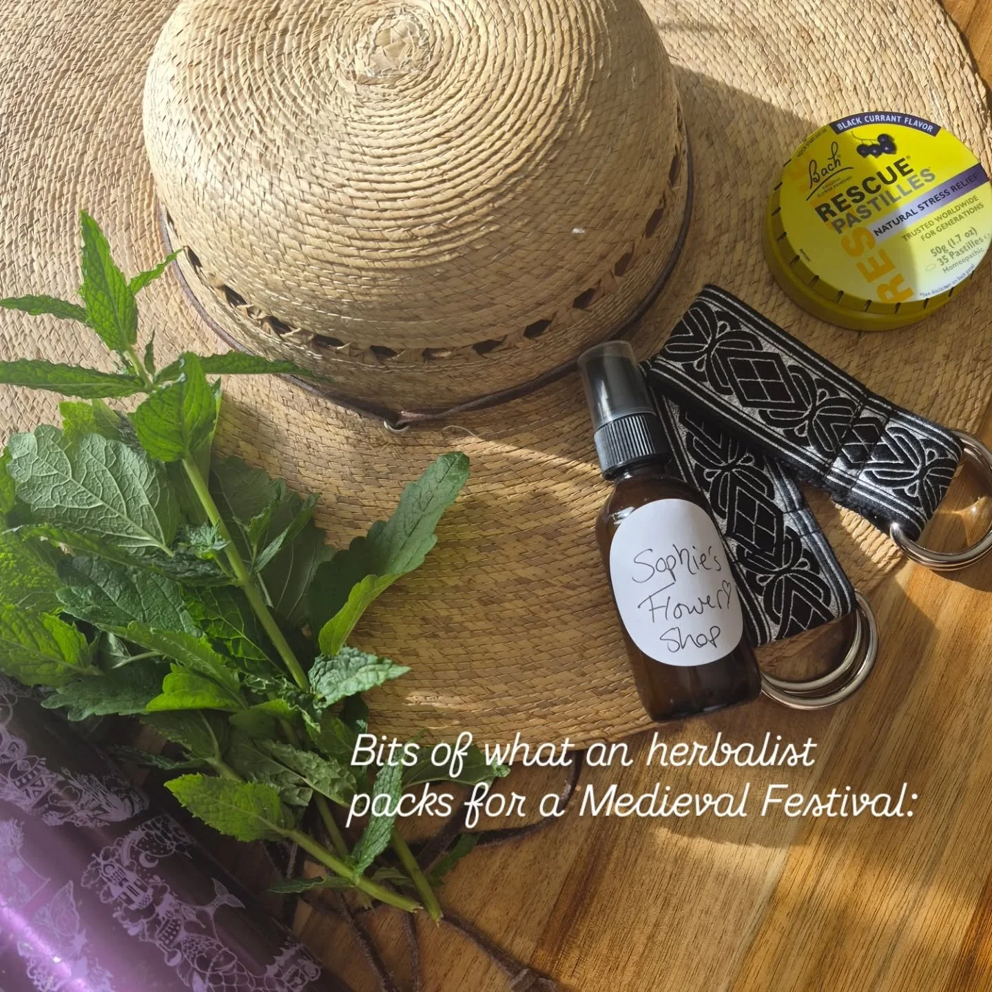 We are off to the Medieval Festival today.
@thesavagewoods 

Here is a bit of what I pack for support on a hot day: 

🌿Cooling mint and lemon balm sprigs to stuff in waterbottles. 

🌼A flowery mist spray for keeping cool, bonus, it doubles as a big