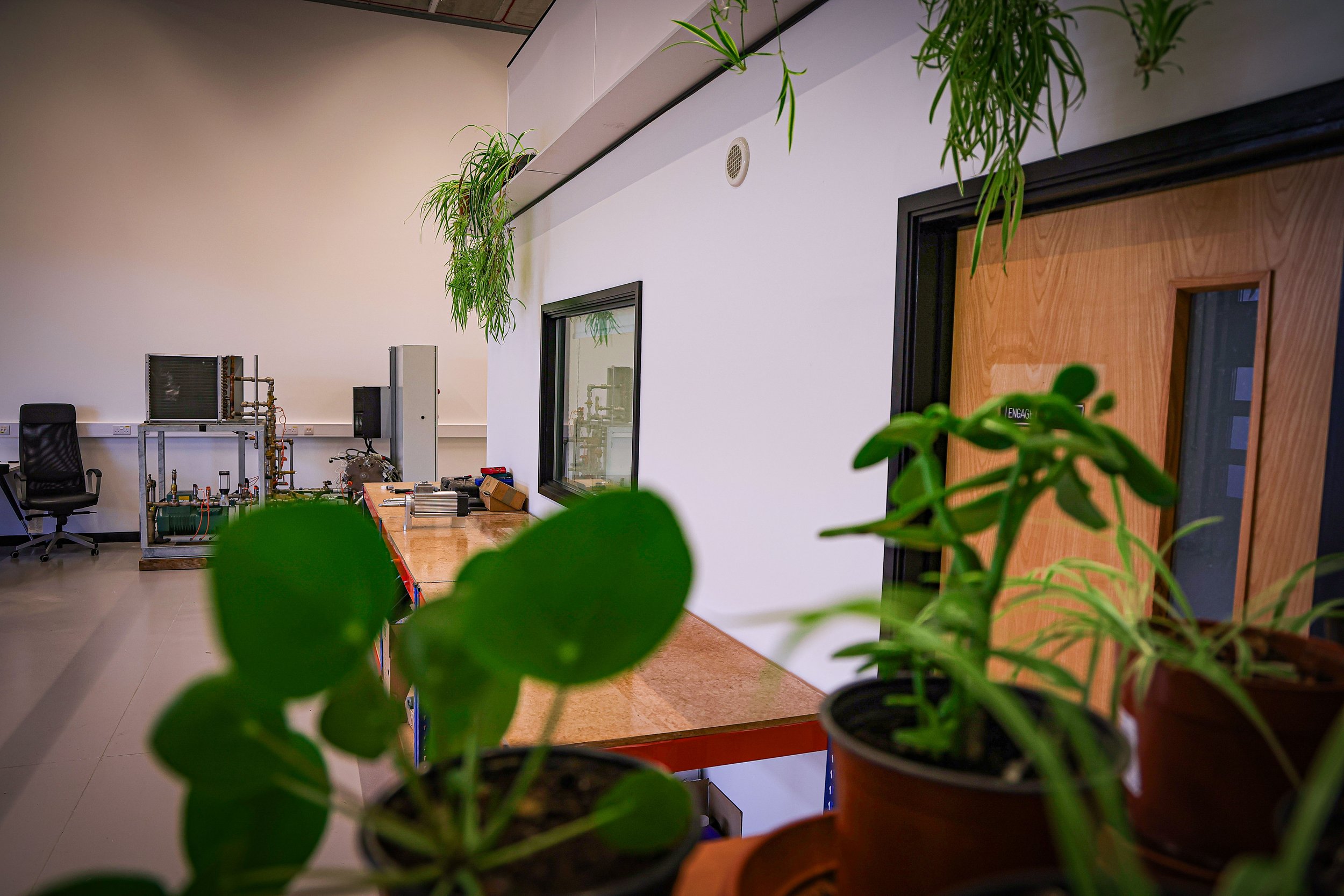 OFFICE-2.jpg