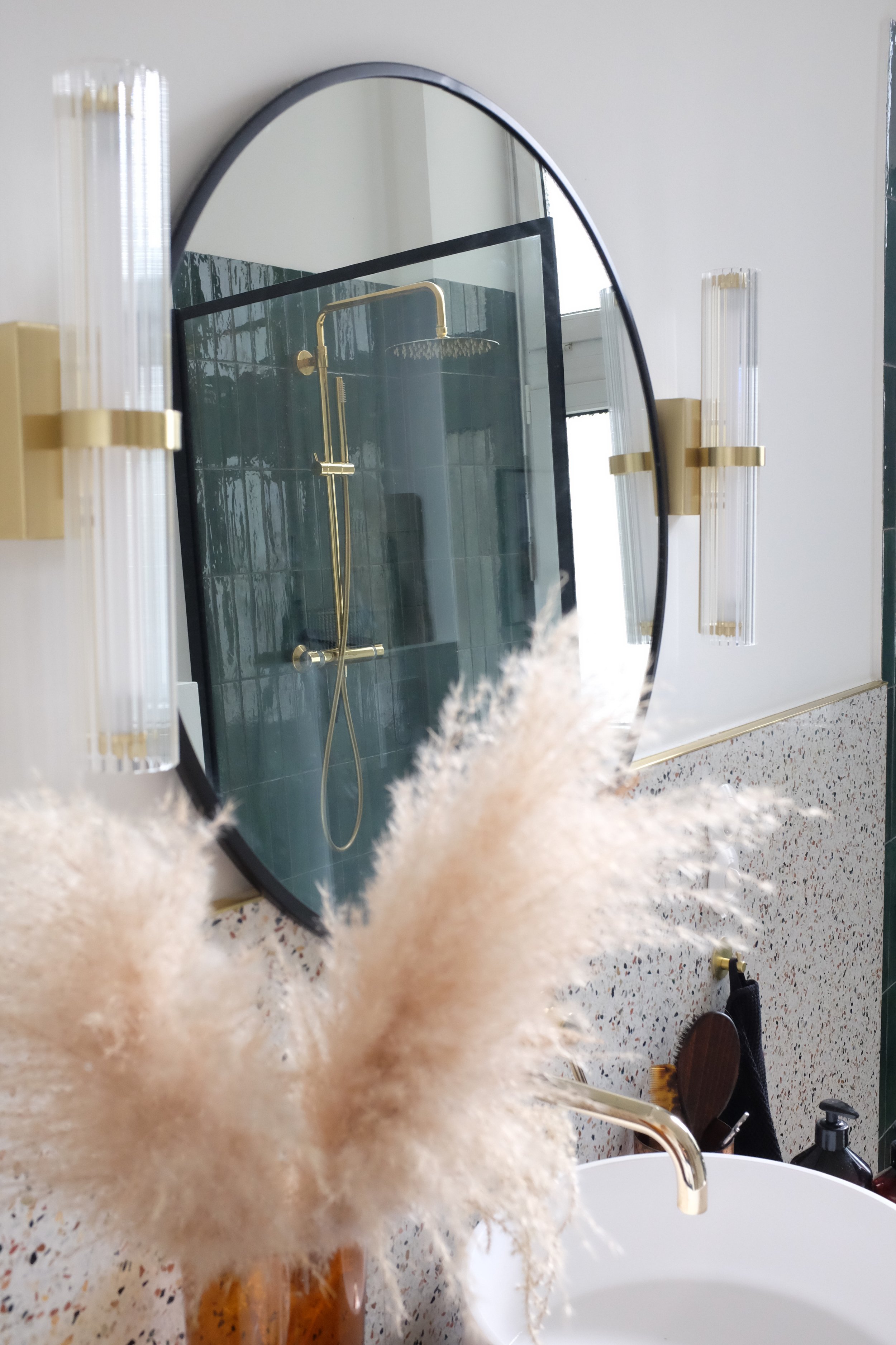 InteriorDesignBathroomLight-AtelierRamain.jpeg