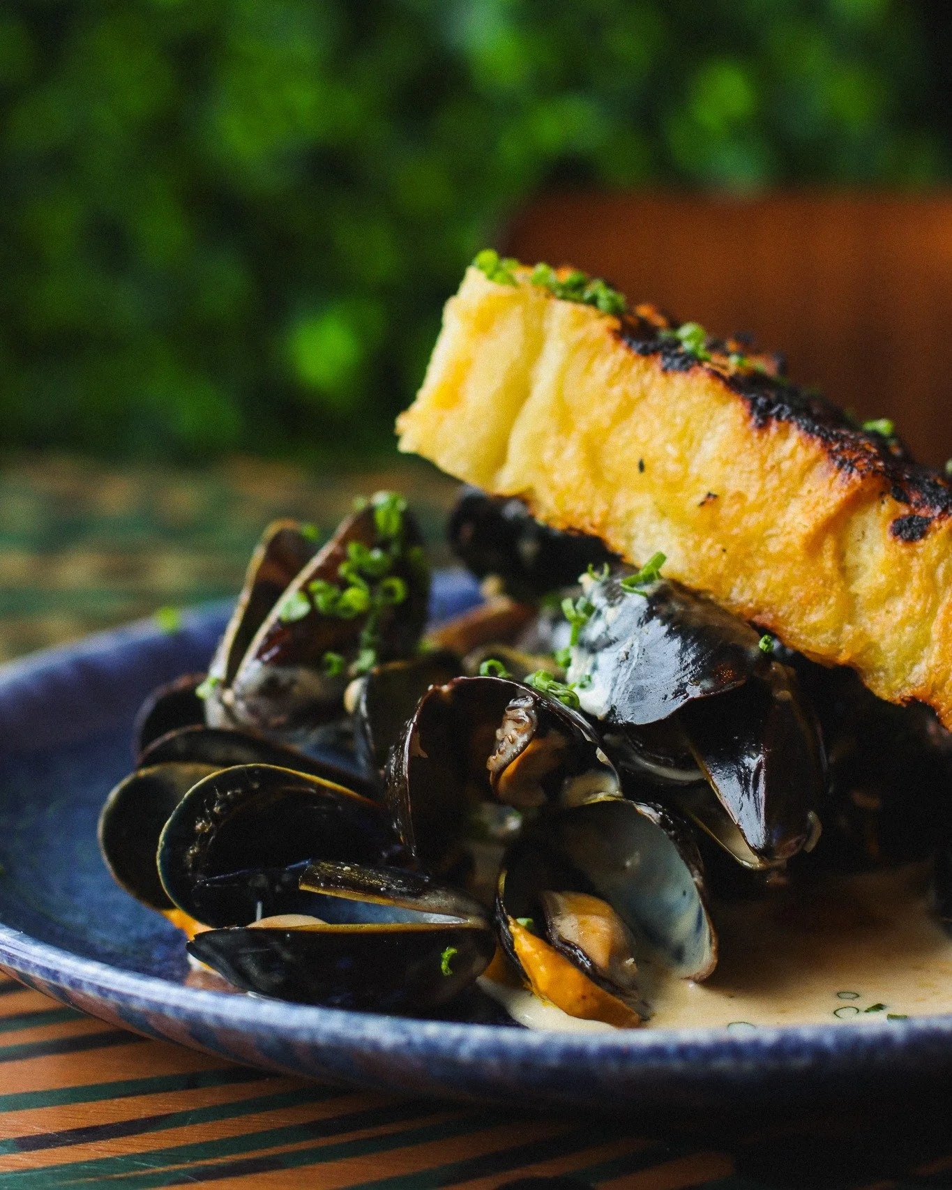 Your after-work refuge. Your pre-dinner treat. Your &ldquo;I deserve this&rdquo; moment. Happy Hour at Rood, Tuesday through Friday, 4:30 to 6pm.

&bull; $10 Rood signature cocktails
&bull; $10 salads and select small plates
&bull; $5 select wine, be