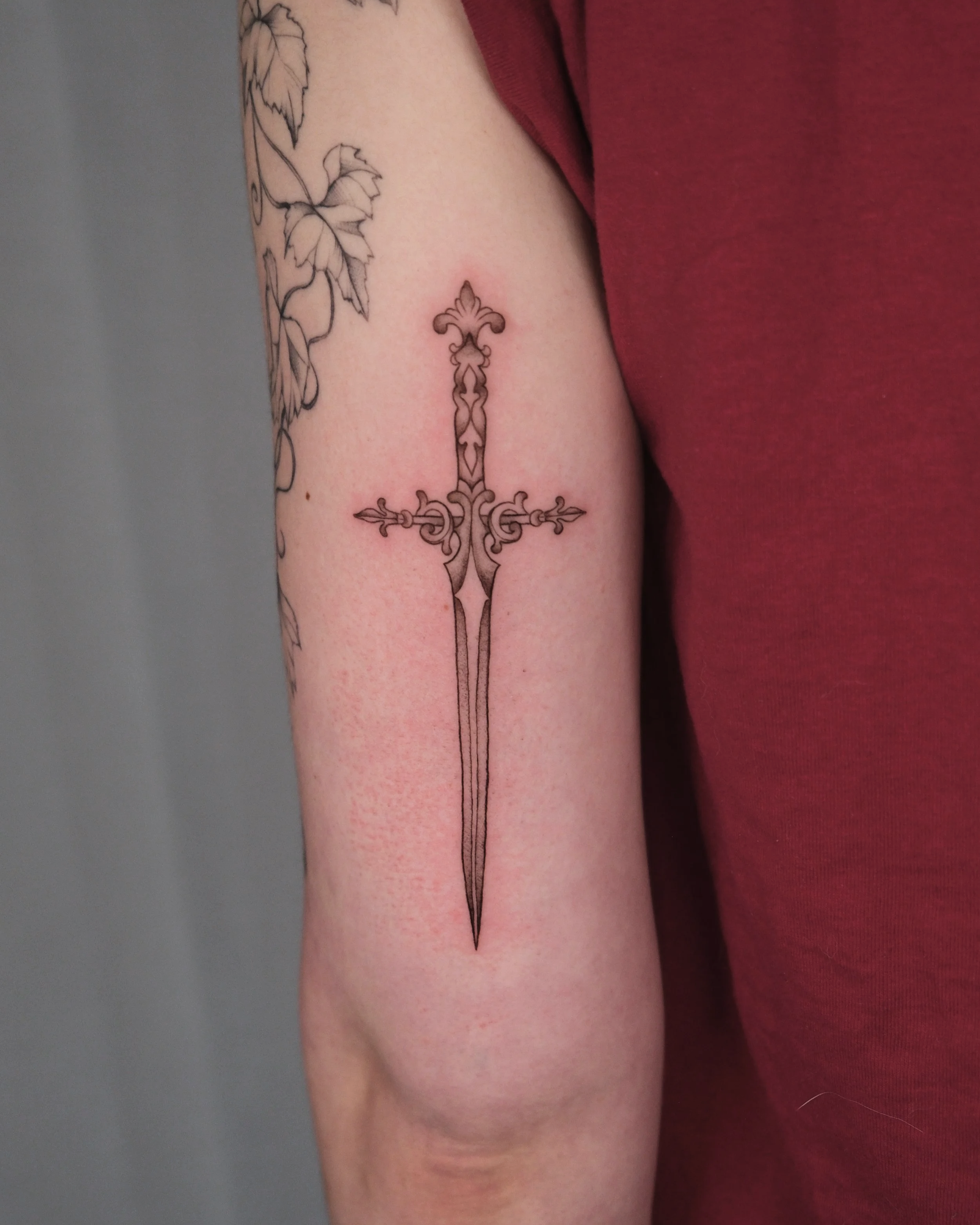 zwaard tattoo