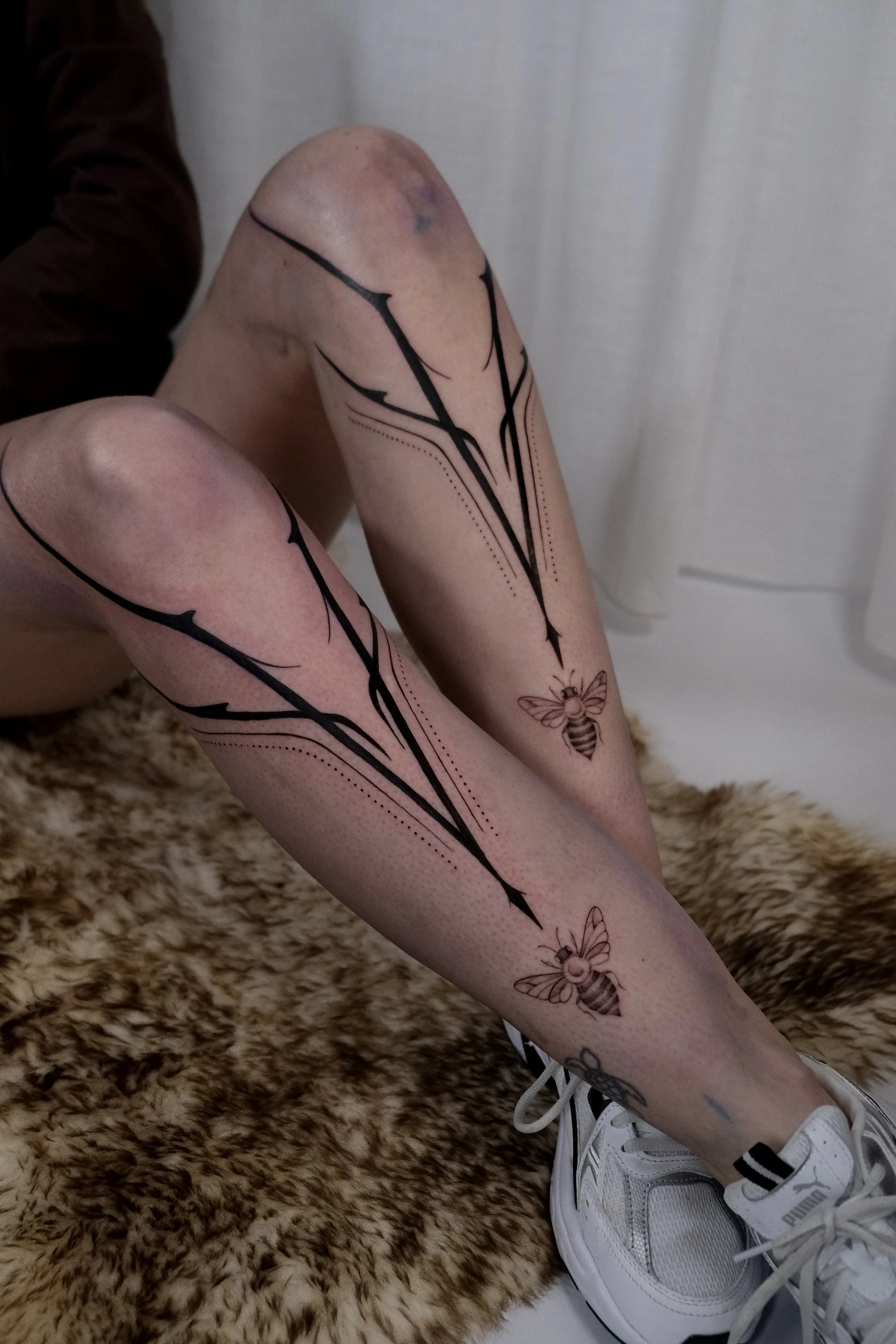 zwarte lijnen ornament tattoo