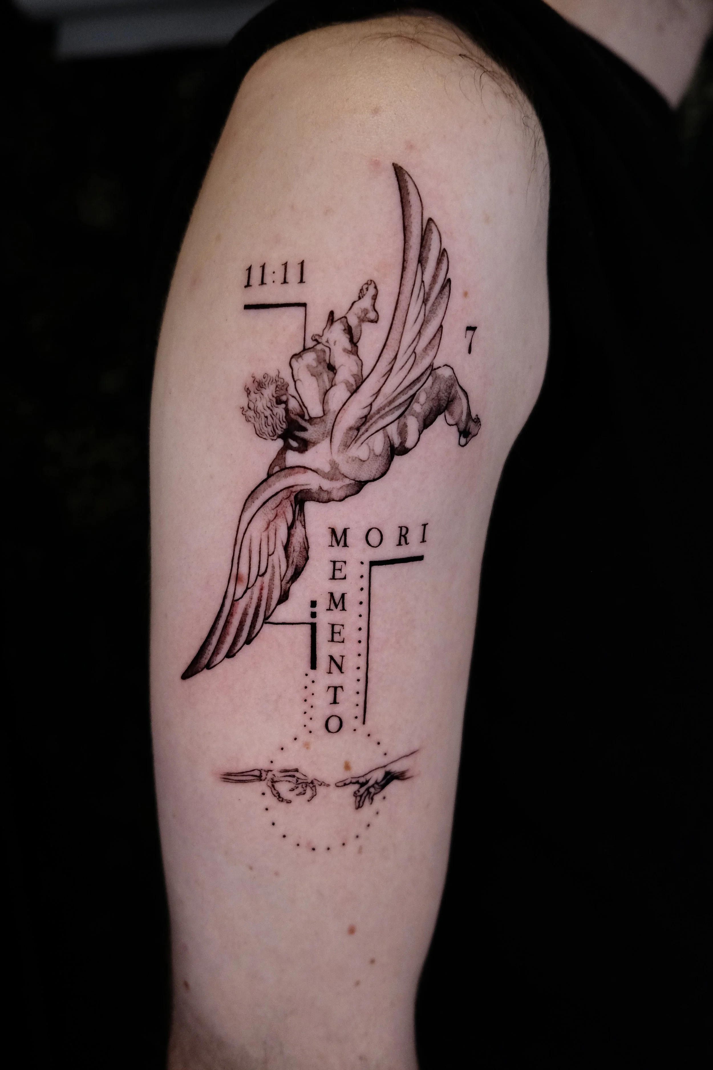concept stijl icarus tattoo met momento mori
