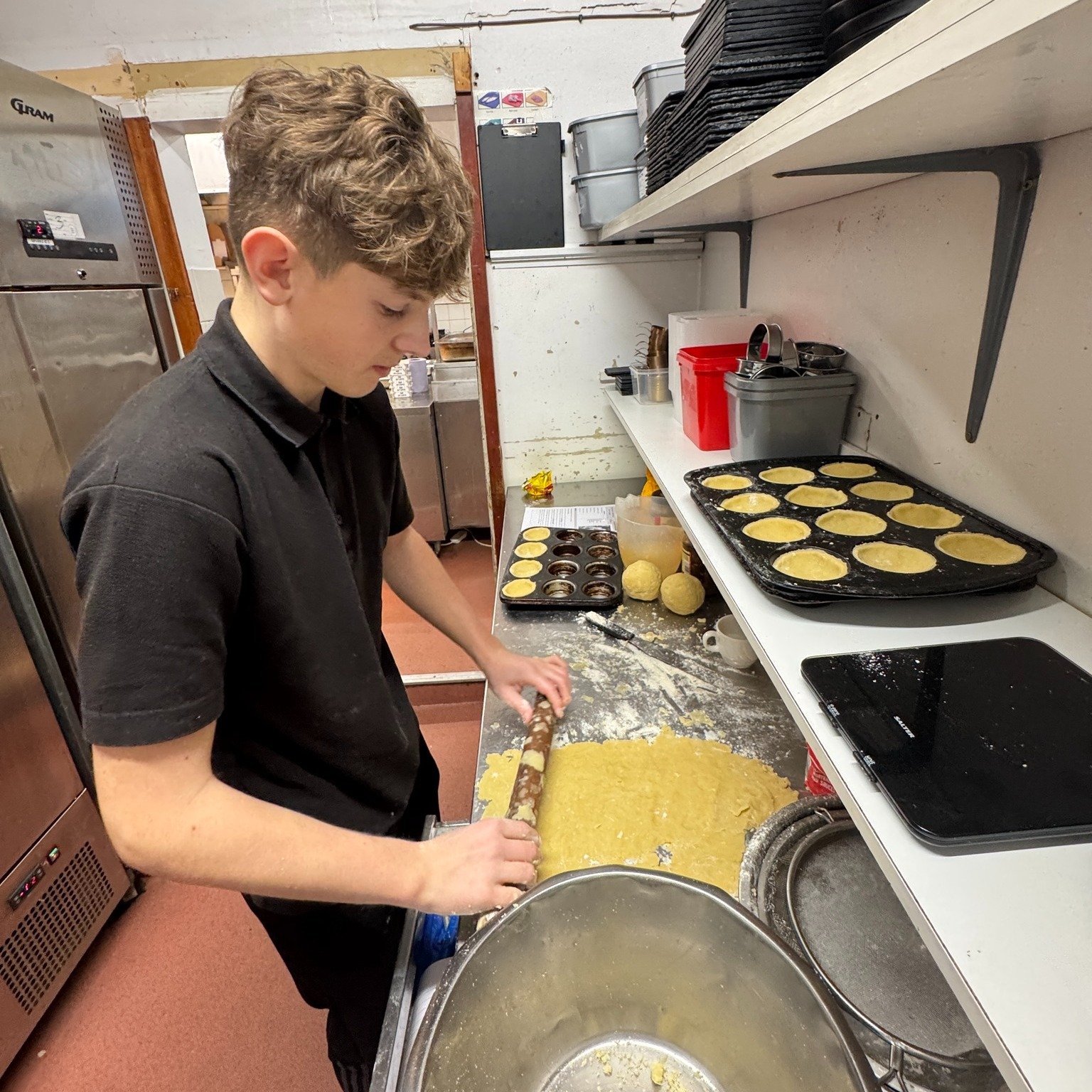 Well done to all the pupils from Turriff Academy &amp; Gordon Schools Huntly for organising a brilliant lunch @thekastille_ in Turriff as part of their Foundation Apprenticeship event assessment. The team of pupils carried out planning, preparing, co