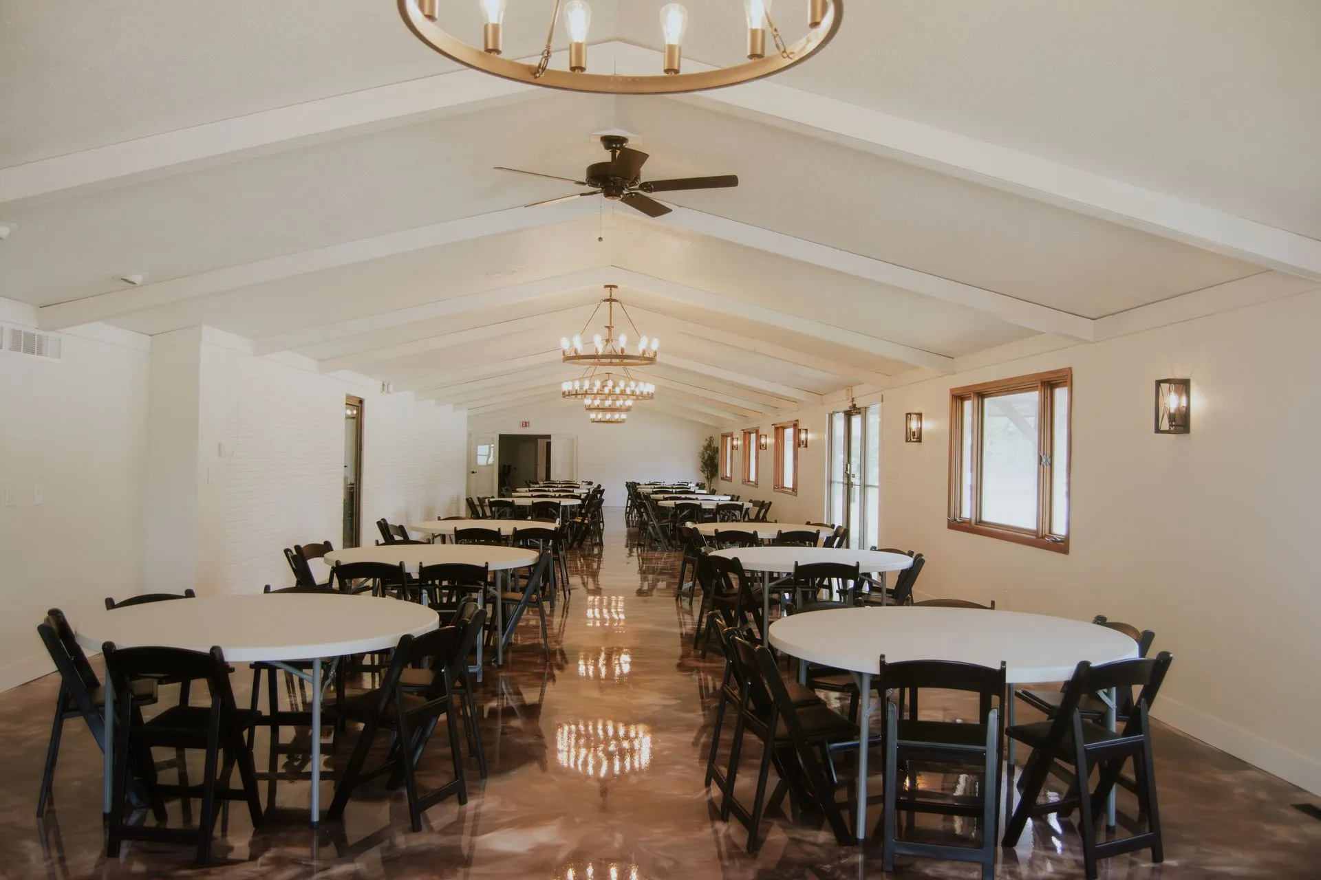 Event & Wedding Venue | The Bradford Guest House | Nasuha, IA