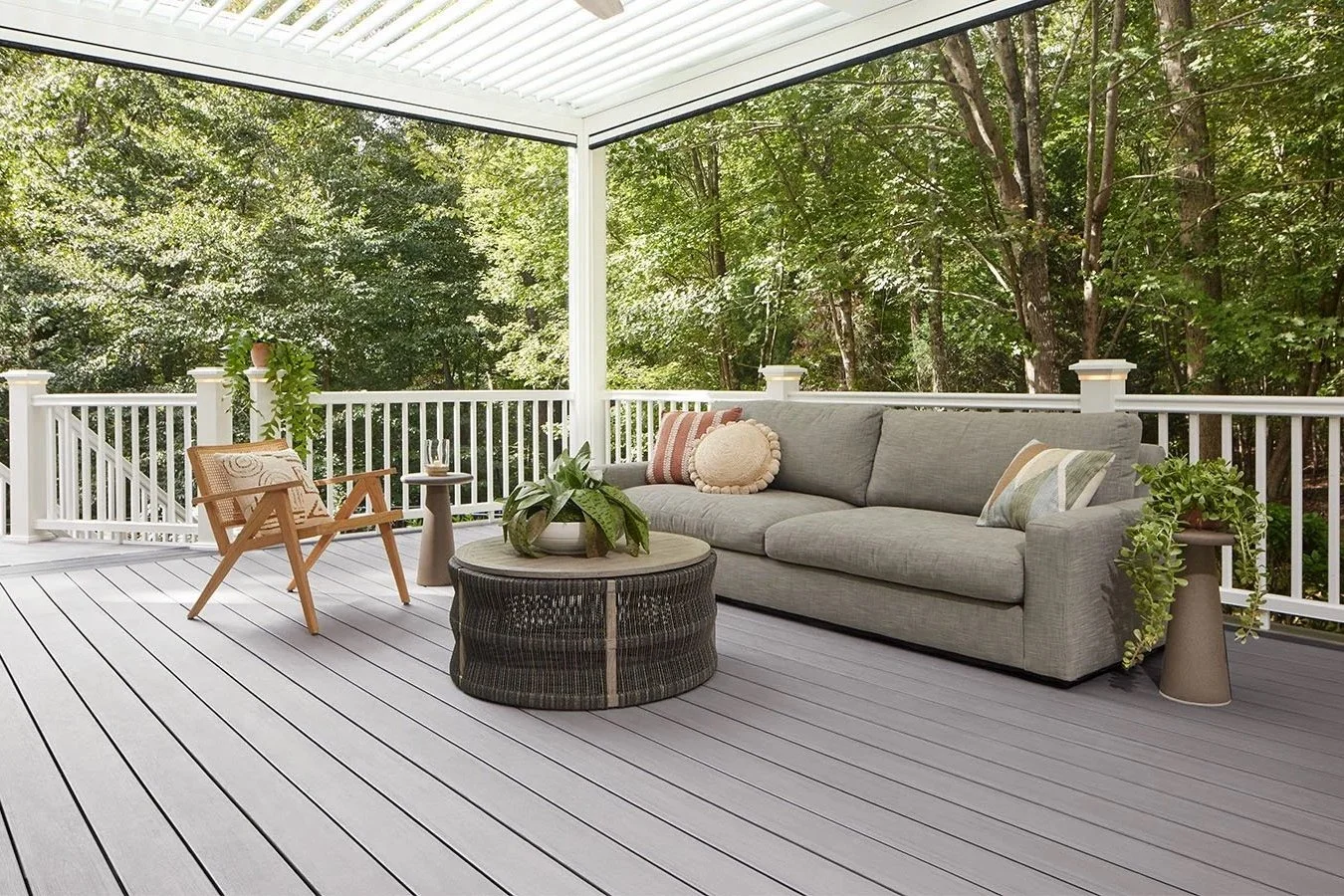 Inspiration-Gallery-Advanced-PVC-Boardwalk-Composite-Decking-RadianceRail-Express-2.jpg