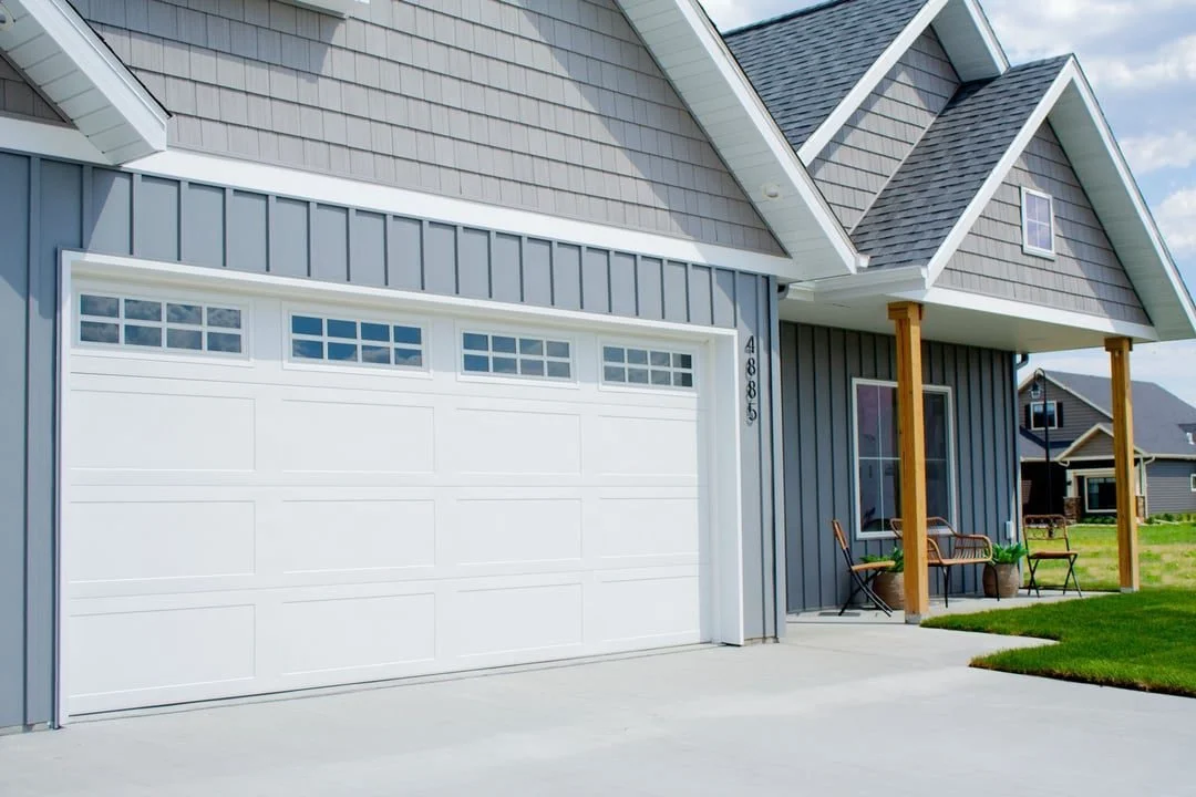 midland-garage-residential-recessed-long-panel.jpeg