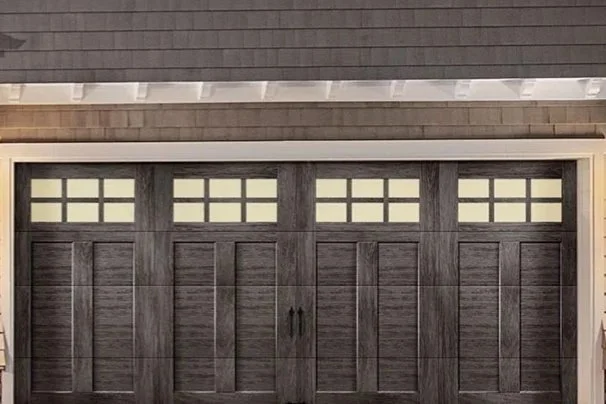 Screenshot_16-4-2026_132026_holmesgaragedoor.com.jpg