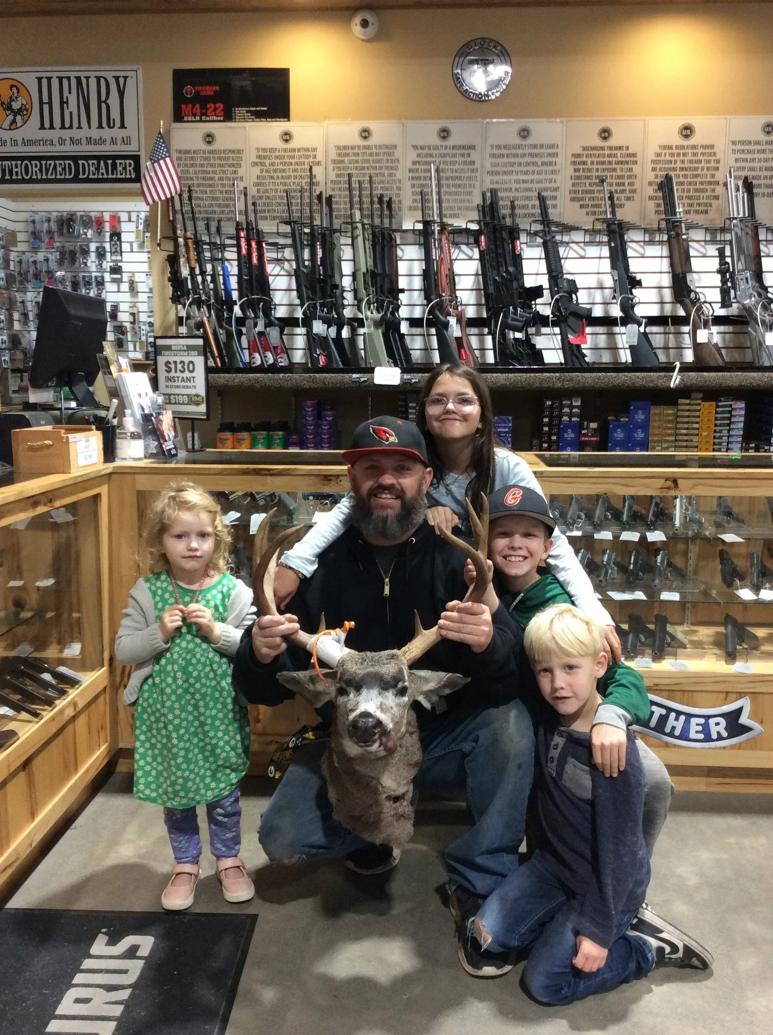 Darin Blackwell and his family proudly entered this huge public land buck in our Big Buck Contest! We’re impressed by their family teamwork and excited to celebrate their amazing achievement. Congrats, Blackwell family!
.
.
.
.
 #weknowtheoutdo