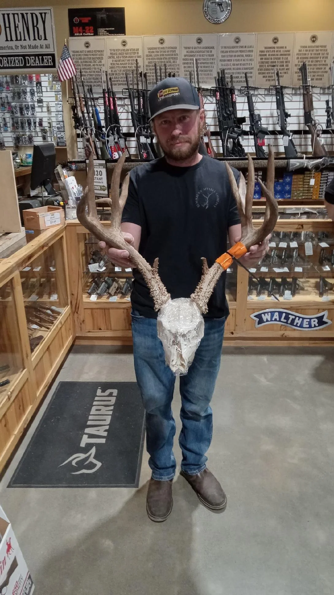 We are thrilled to announce that Tyler Wilson has entered an absolutely phenomenal archery buck in our Big Buck Contest! His impressive score of 46.5 is truly remarkable, way to go Tyler!
.
.
.
.
 #sʜᴏᴘʟᴏᴄᴀʟʙᴜsɪɴᴇss #weknowtheoutdoor #bigbucks #bigbu