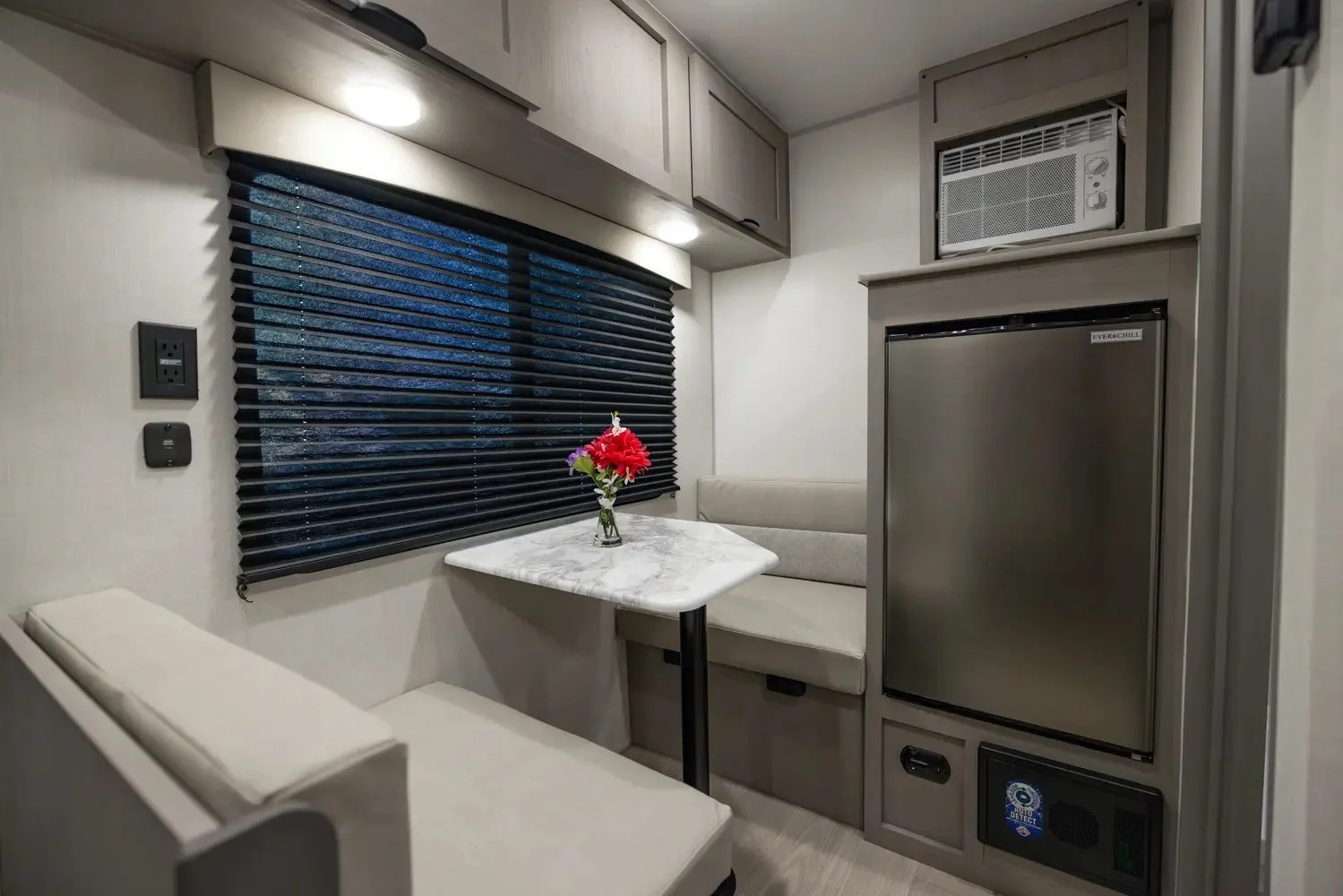 2026-CM-Clipper Travel Trailers-12RD-3 copy.jpg