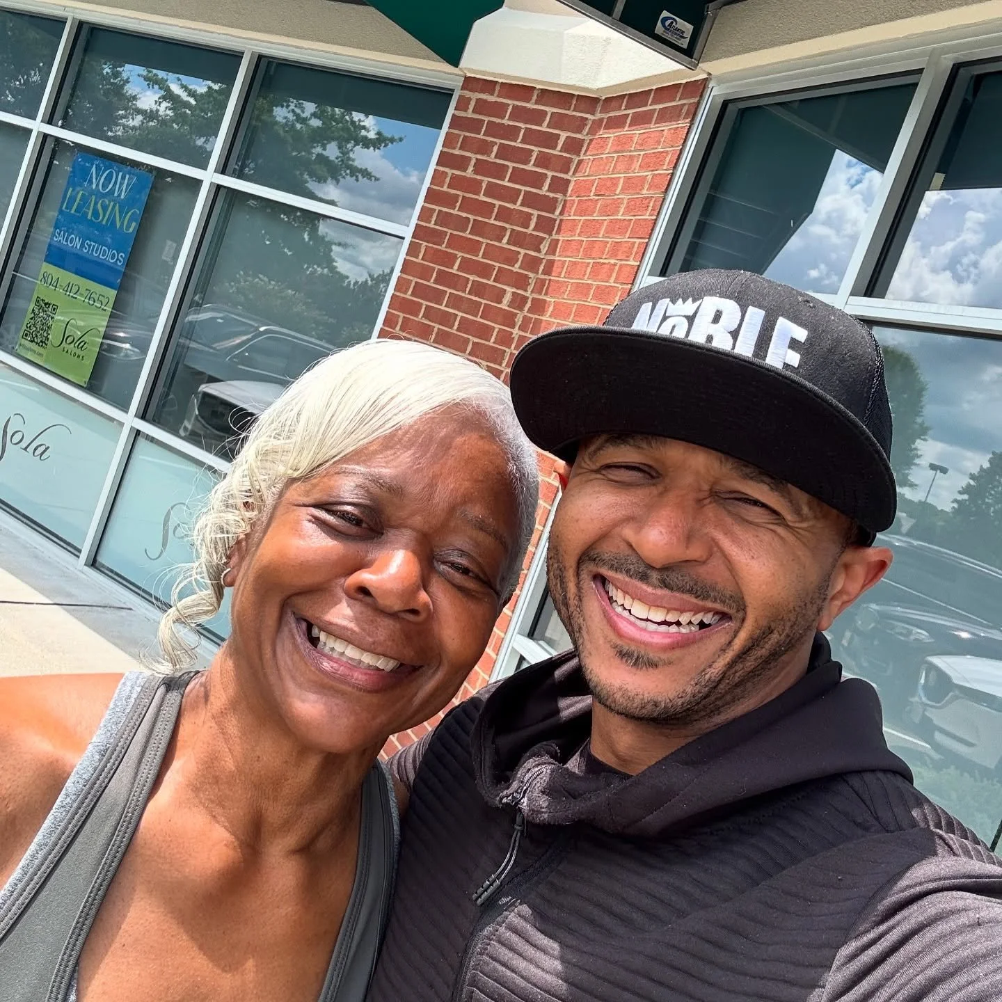 &ldquo;Can&rsquo;t Stop.&rdquo;
Look who I ran into today, the RVA celebrity @wicked_nana !!! It was truly my pleasure to officially meet you and have a great conversation. Thank you for your impact on the local fitness community. I wish you continue