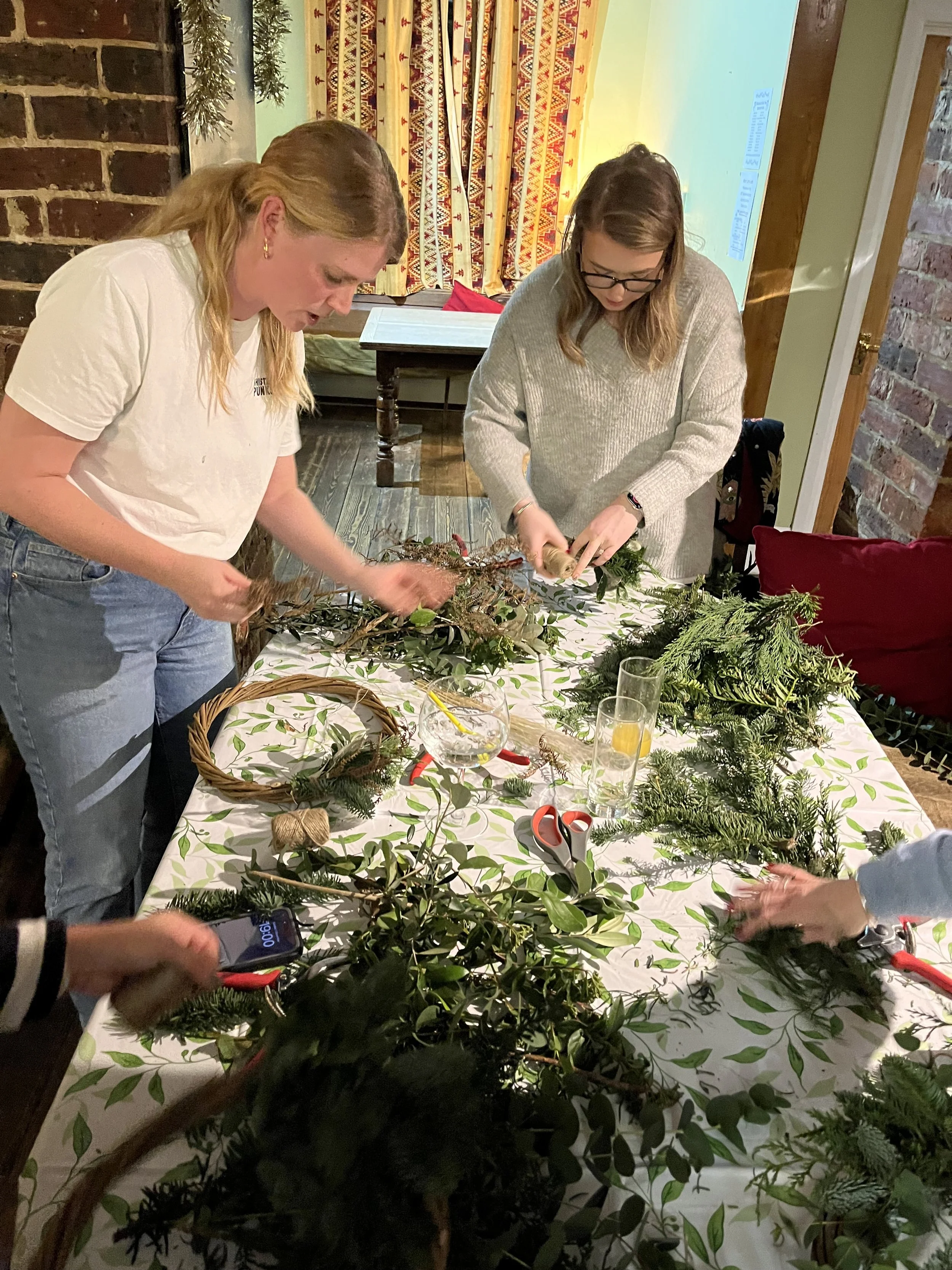 Luxury Christmas wreath workshop