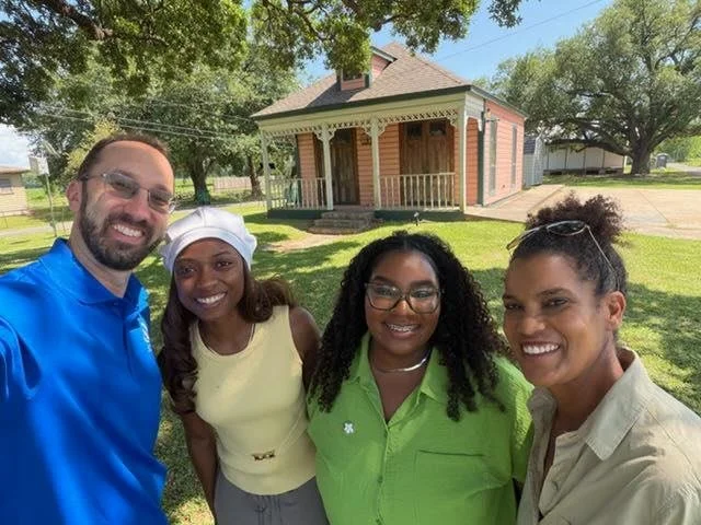 We were honored to welcome leadership from the Student Conservation Association, the organization our fellows were contracted through, for a visit to Wallace, Louisiana. Senior Vice President of Programs Matt Gray joined us for a tour of the compound