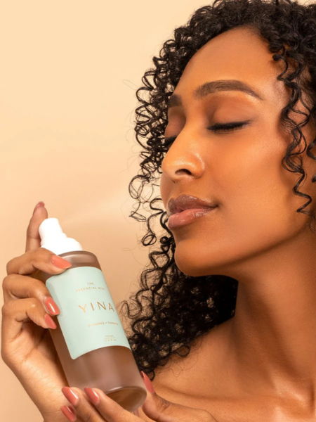 Yina-The-Essential-Mist-3.png