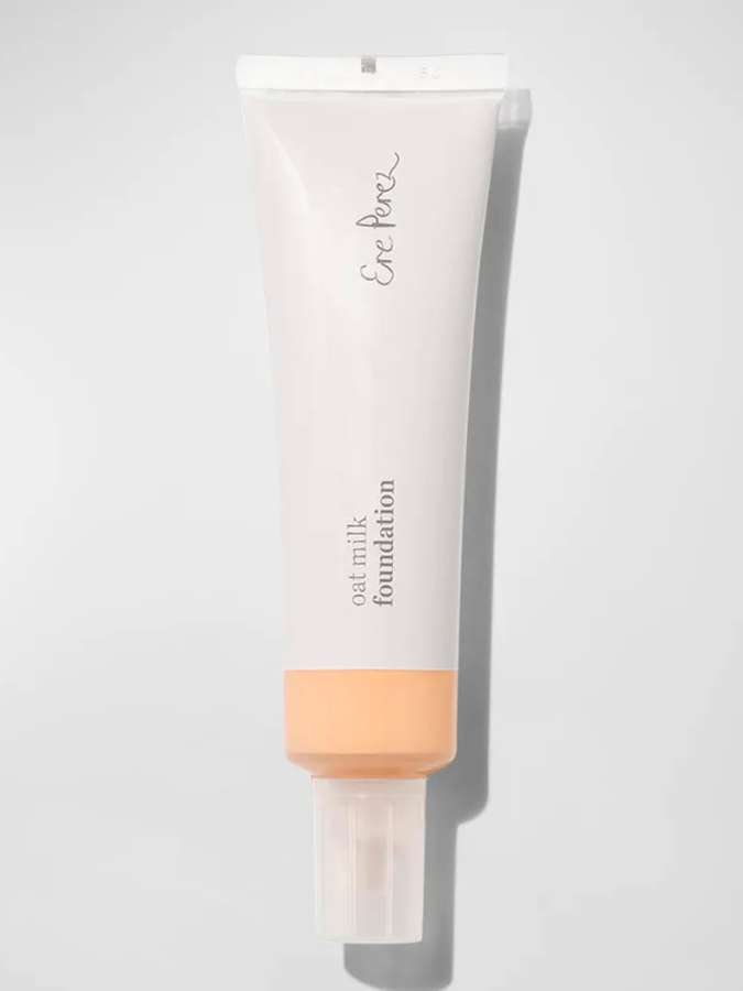 Ere-Perez-Oat-Milk-Foundation-Honey-1.jpg