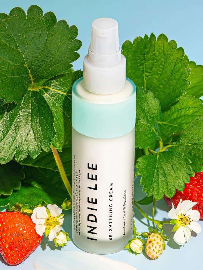 Indie-Lee-Brightening-Cream-2.jpg