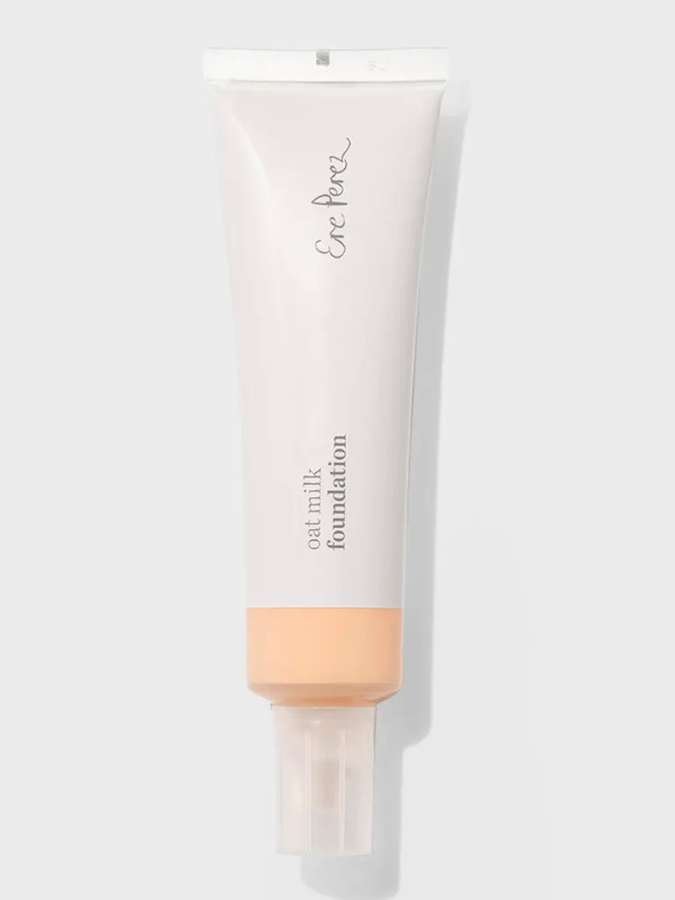 Ere-Perez-Oat-Milk-Foundation-Latte-1.jpg