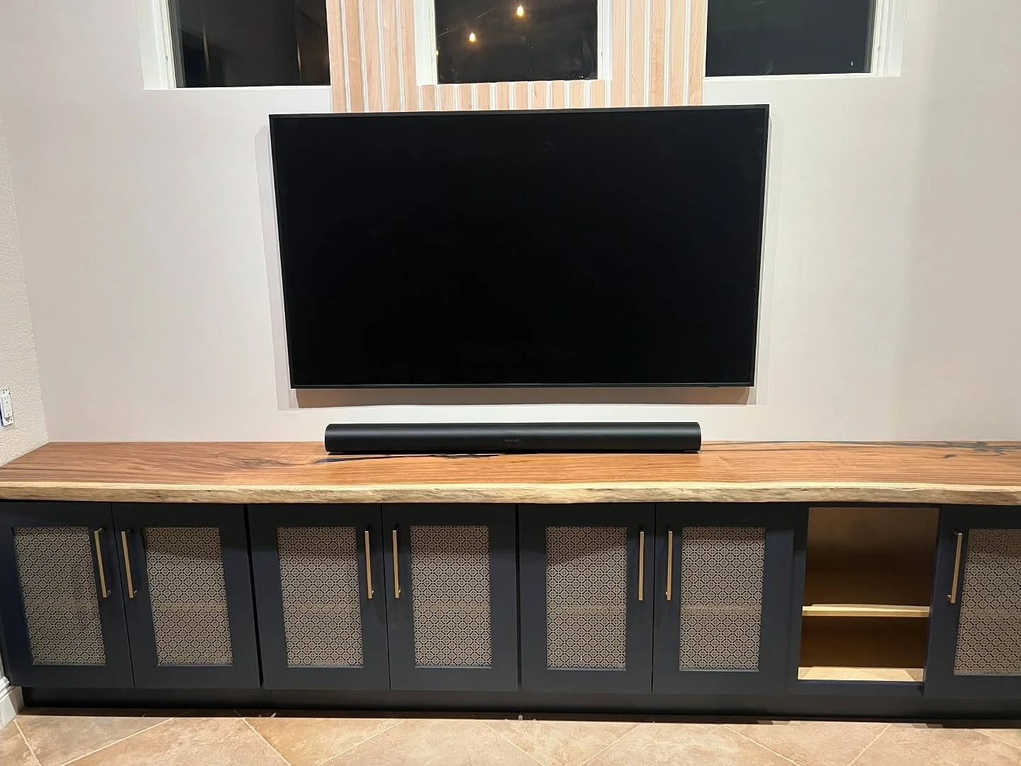 Throwback Thursday 🔙✨
From selecting this stunning slab of Guanacaste in the shop to installing it as a custom media console — projects like this remind us why we love what we do.
Crafted with care. Designed with purpose.
#ThrowbackThursday #G