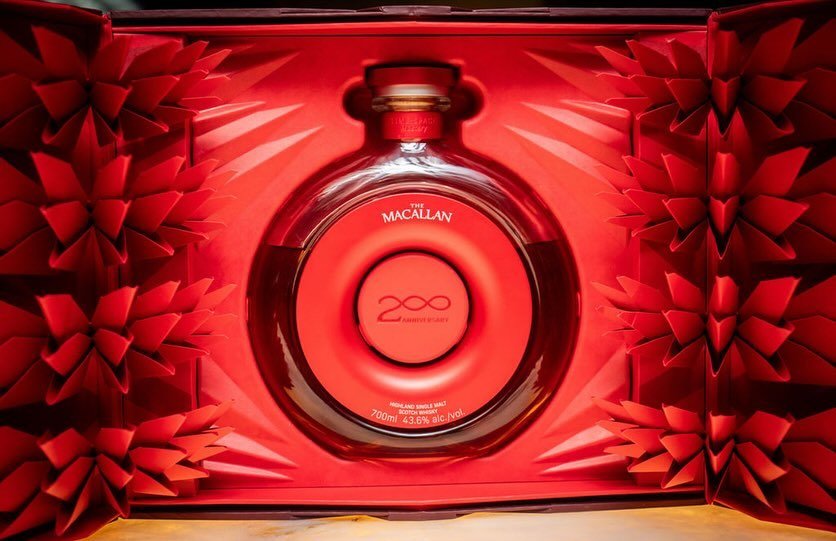 Thank you, Macallan, for hosting an incredible evening at The Clayton, and for allowing us to be some of the first in the world to see and experience the new Macallan Time and Space Mastery! 

#macallan #scotch #whiskey #Cigars #members #privateclub 