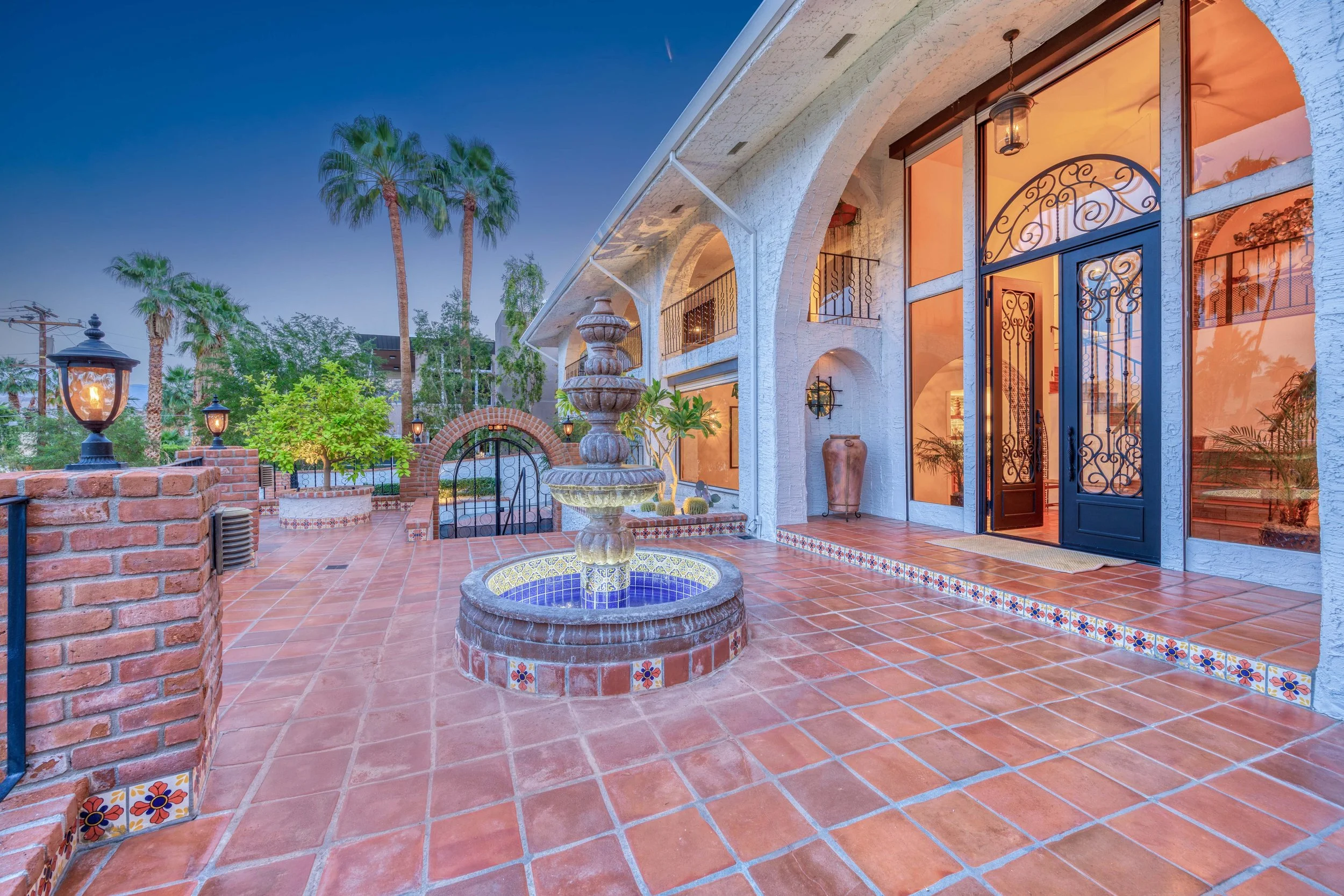 IMG_8095_11_110 - Copy.jpeg