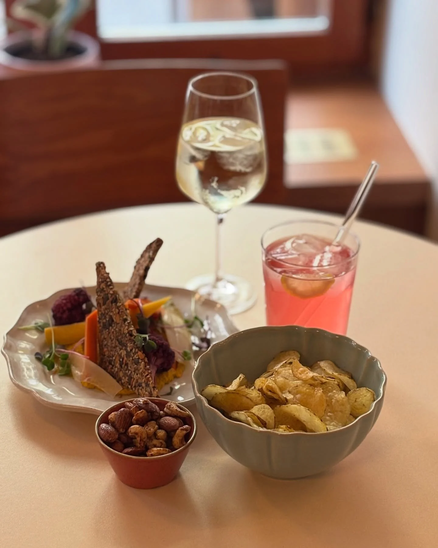 Snacks &amp; Drinks jetzt neu bis 22 Uhr 🌞🫒🍷