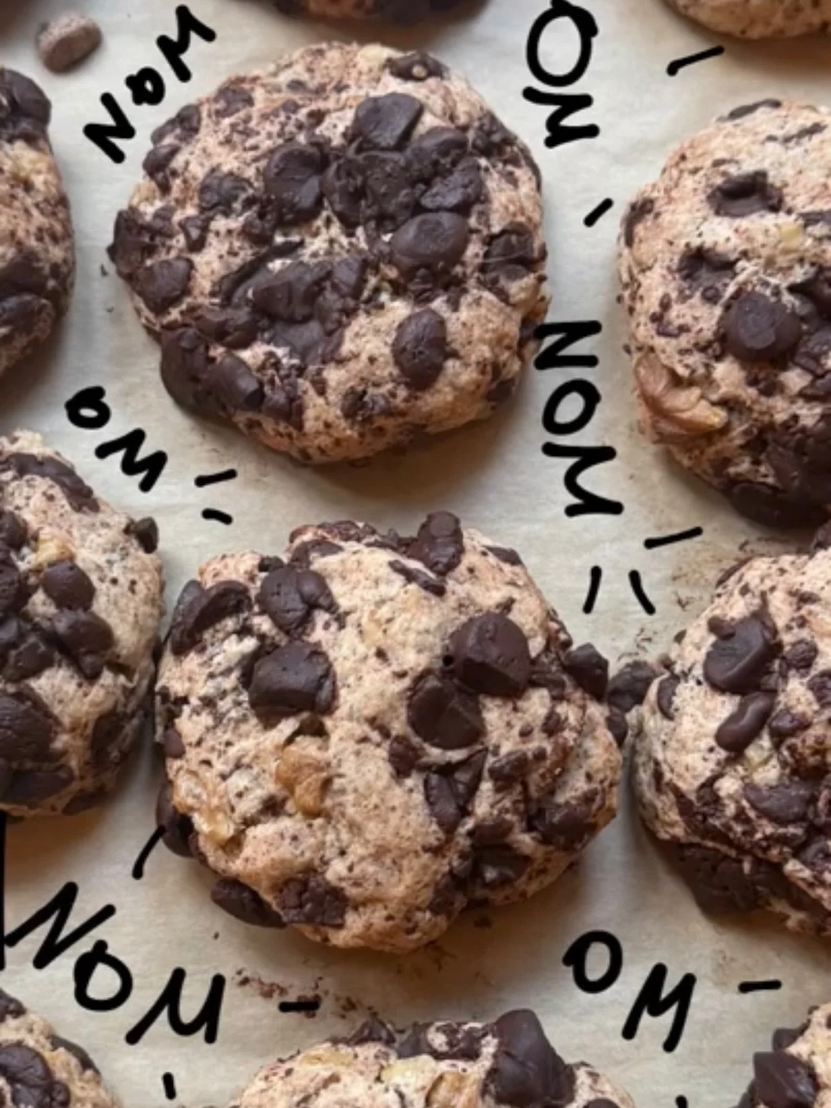 Januar 💗

1) Neue Cookies: Sorte Walnuss Zartbitter
2) Freude &uuml;ber sch&ouml;ne Blumies 
3) Return of the Cheezerolls
4) Kuchenkuchenkuchen
5) Cozy Porridge, Habibi &amp; Winter Avo
6) euch egal dass Winter ist, Iced Strawberry Matcha geht immer