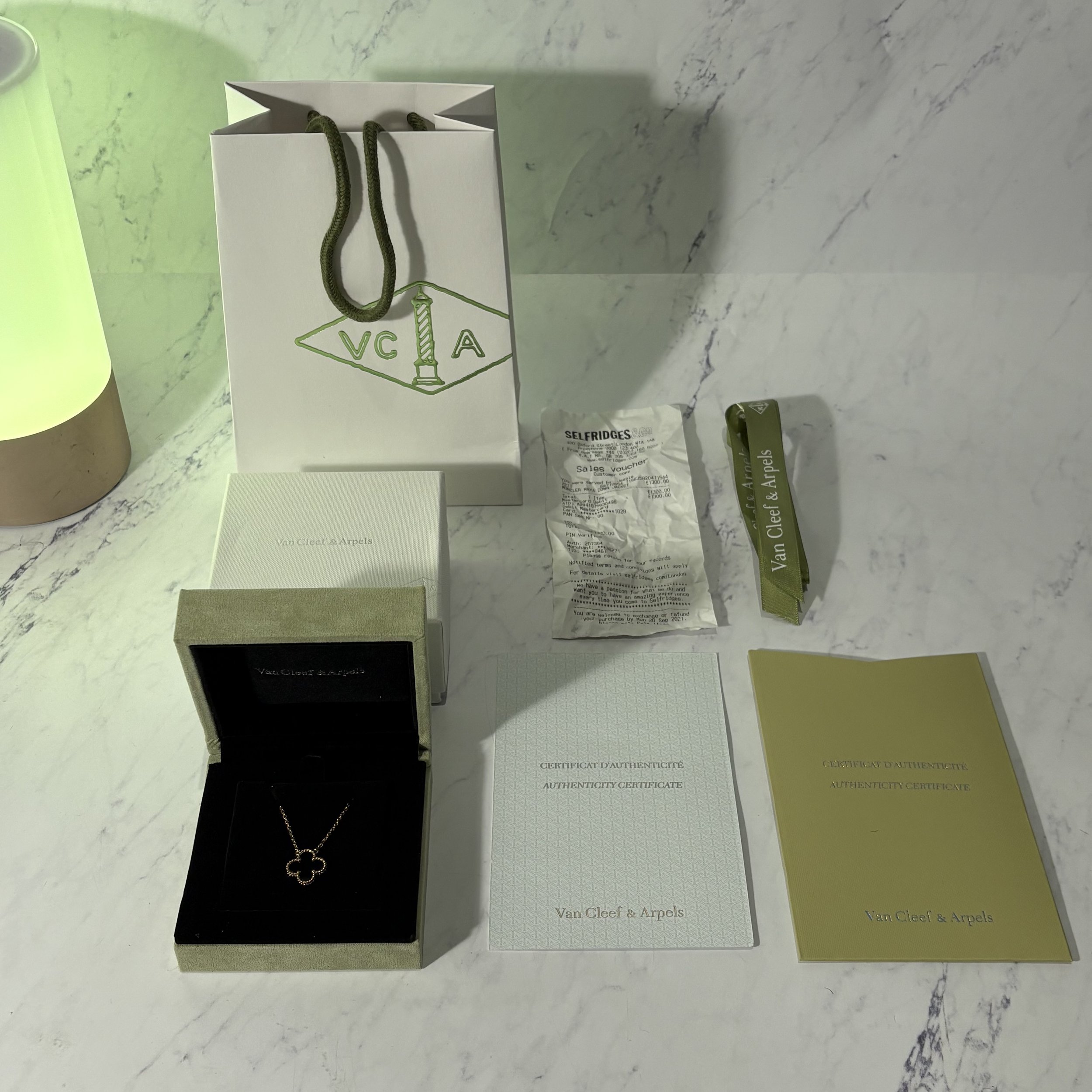 VAN CLEEF NECKLACES (6 COLOURS)