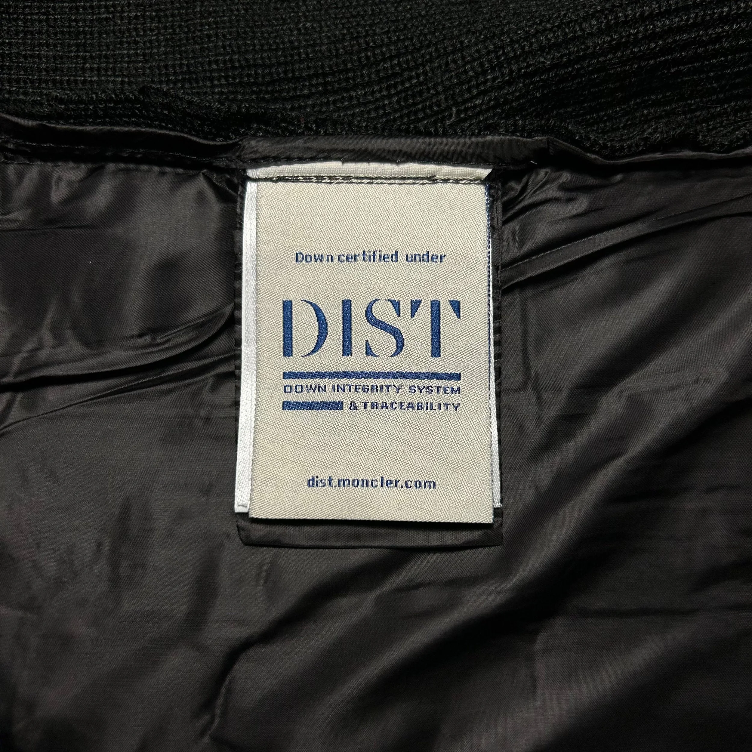 WhatsApp Image 2025-10-22 at 19.50.35 (1).jpeg