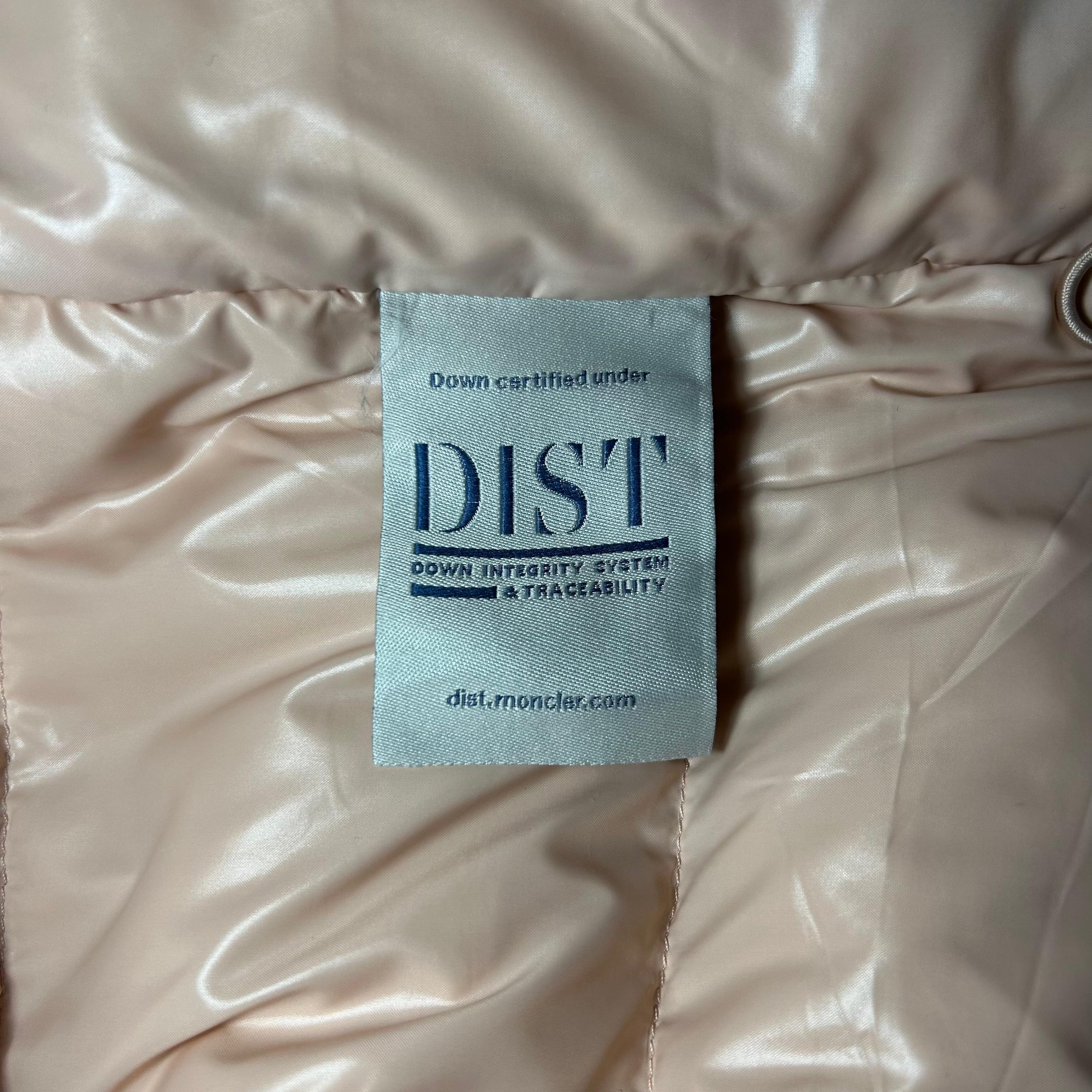 WhatsApp Image 2025-10-22 at 18.00.53.jpeg