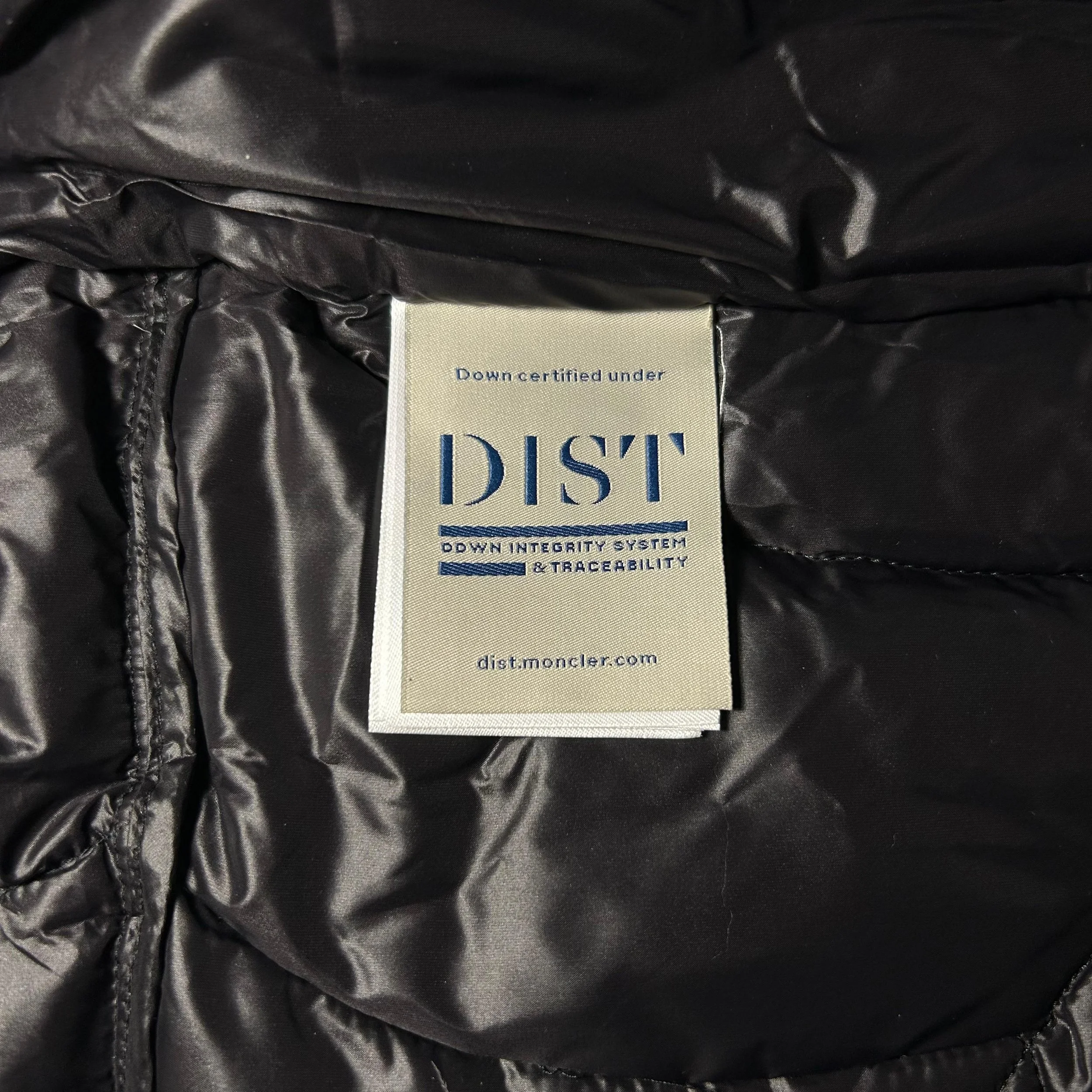 WhatsApp Image 2025-11-04 at 17.51.22 (1).jpeg