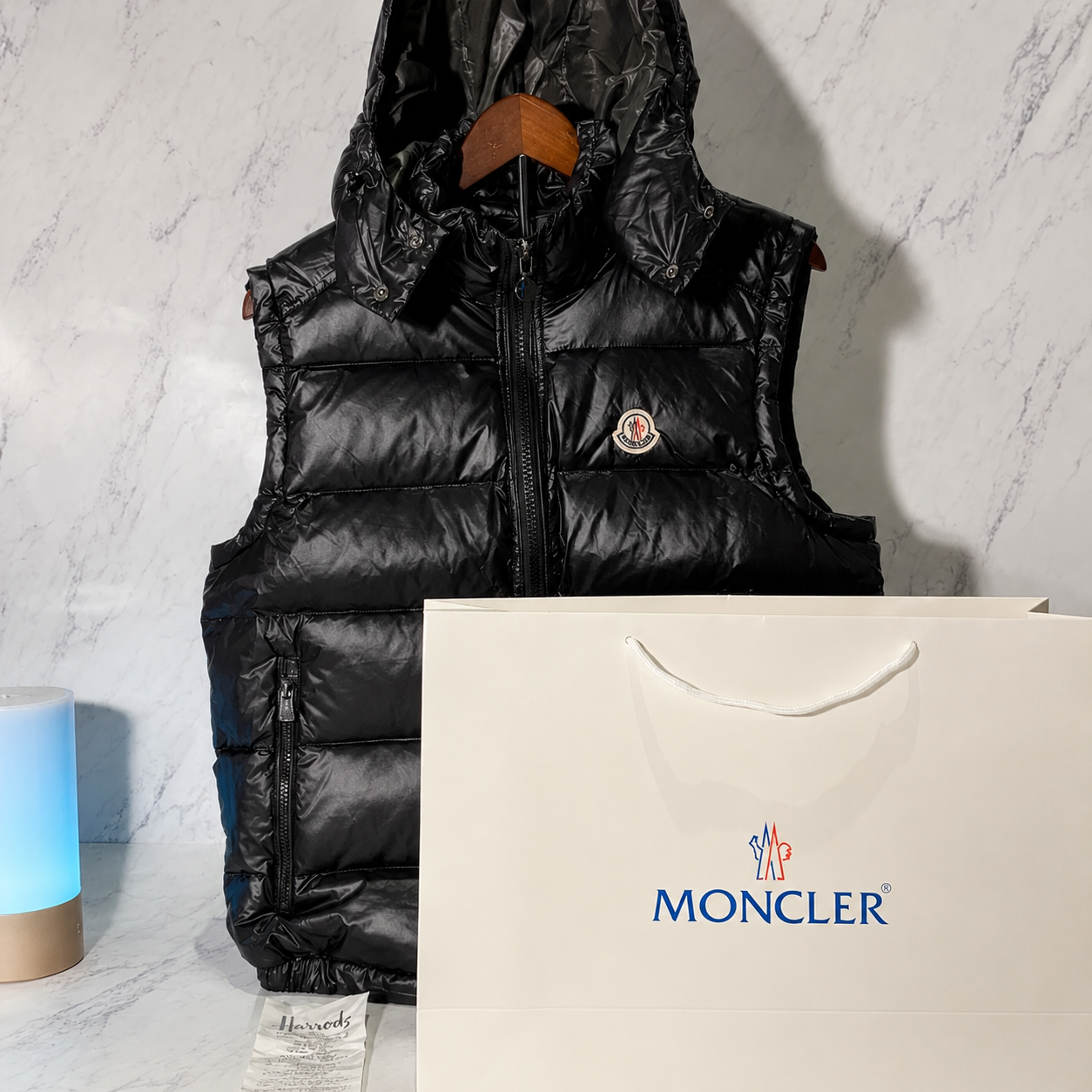 MONCLER GILET DETACHABLE HOOD (SIZE S-XL)