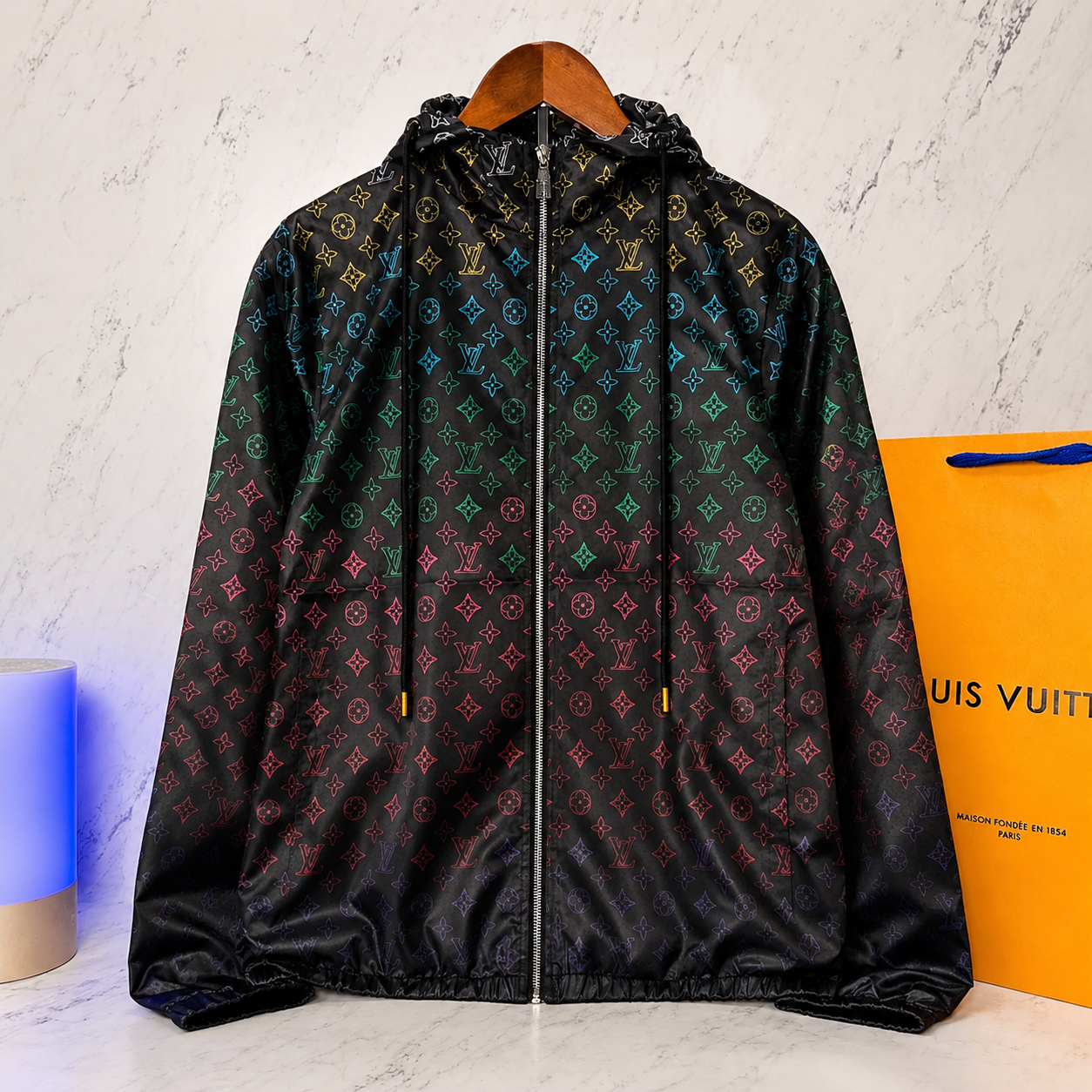 LV GRADIENT WINDBREAKER (SIZE M-XL)