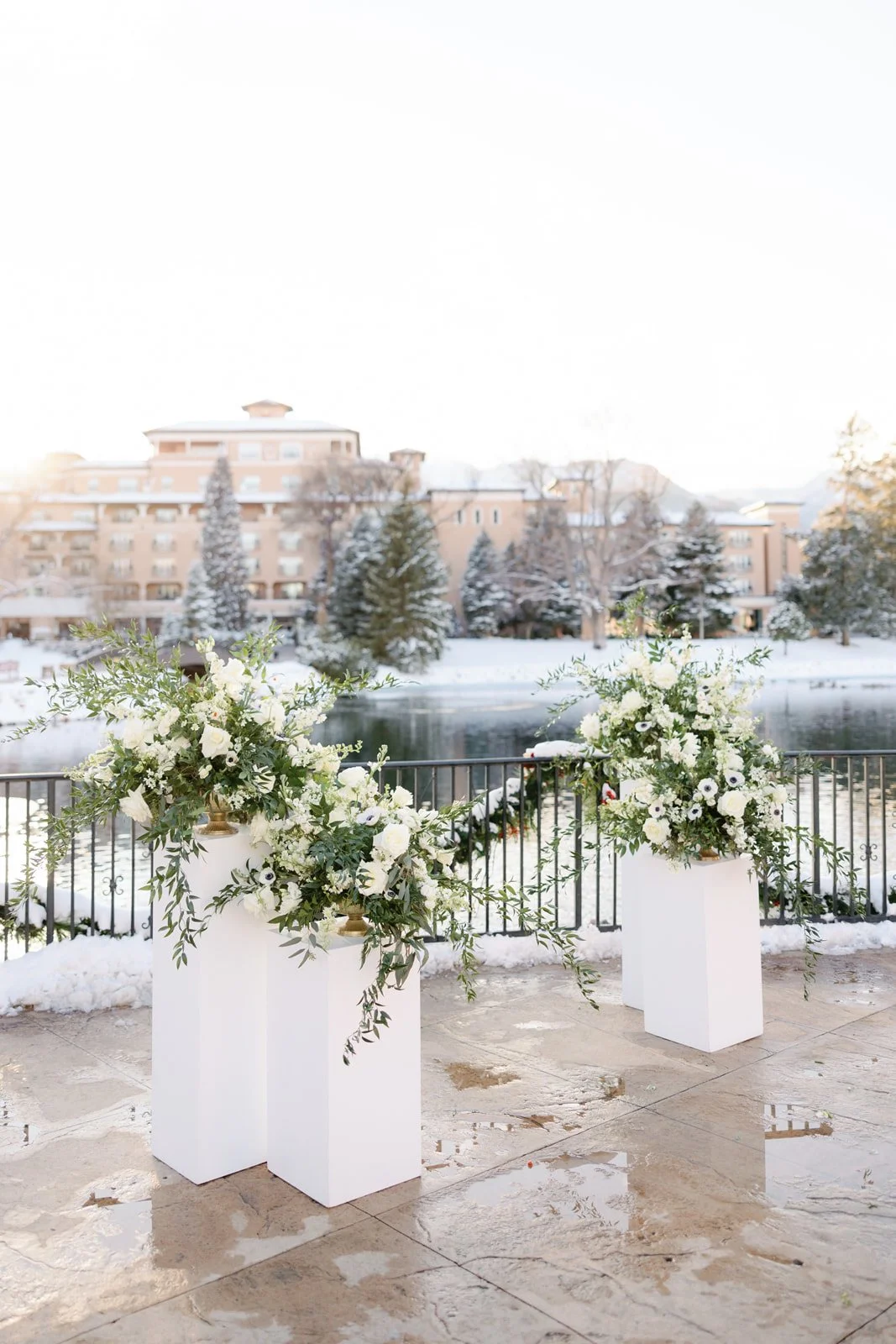 12.9-Allie-Regan-The-Broadmoor-Wedding-463.jpg