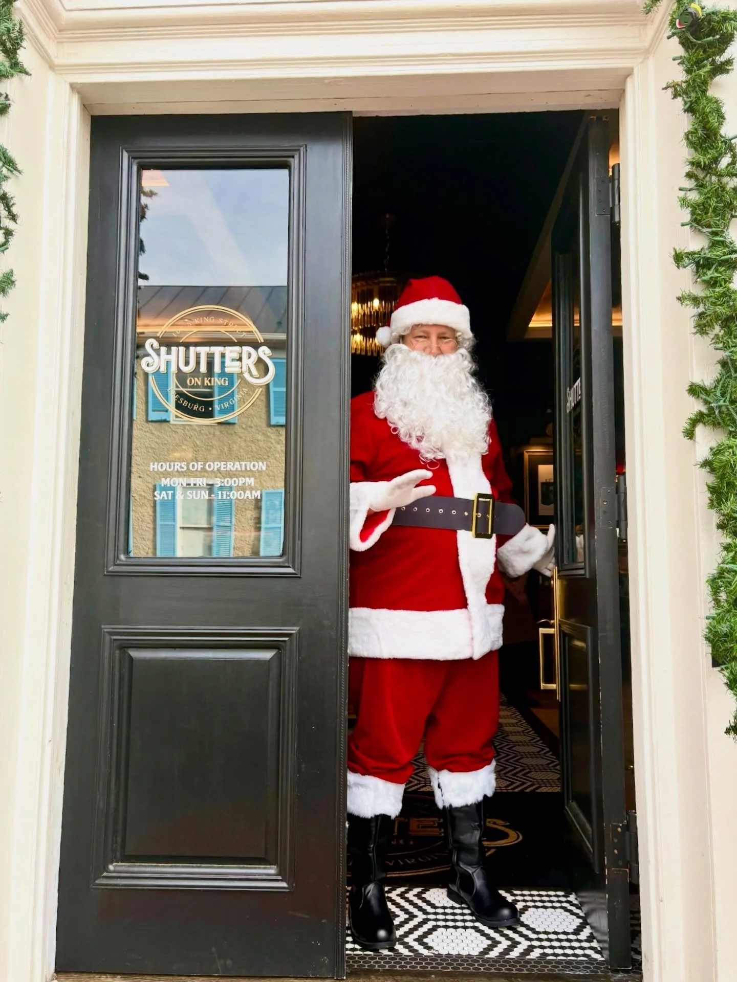 Thank you Santa for stopping by and joining us for brunch this weekend 🎅🎄
We loved seeing so many familiar faces and sharing a little holiday magic with you all. Here&rsquo;s to a season full of great food, good cheer, and plenty of merriment here 