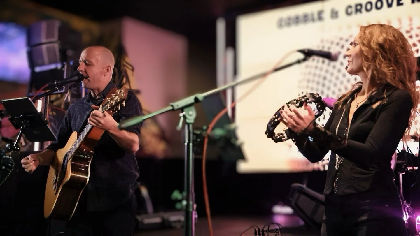 Join us on May 1st, Leesburg First Friday for a fantastic evening of food, drinks, and live music featuring @dave_goodrum_music at our upstairs Parlor Bar. 6 - 9pm. No cover.
Don&rsquo;t miss one of Loudoun County&rsquo;s best duos!
#leesburgfirstfri
