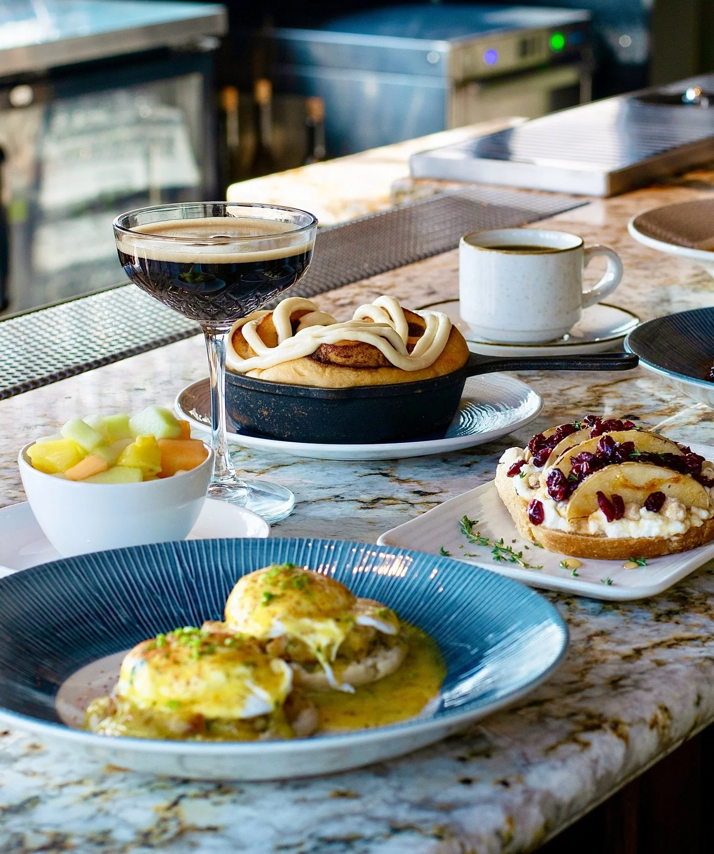 One week to go! Join us for Mother's Day brunch in Leesburg, featuring a special + dinner menu all day plus a few extra espresso martinis. Try The Classic, Mocha, Cinnamon Dolce, or Salted Caramel 🍸☕️. 
Reserve now via @resy #leesburgva #leesburgeat