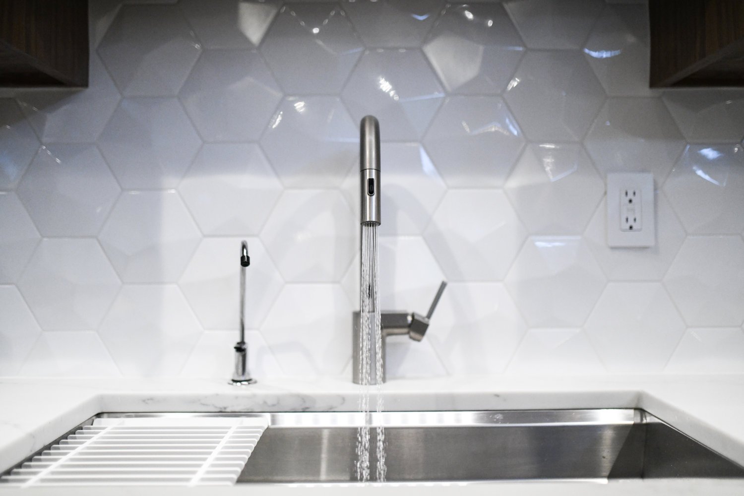 Mighty-Roots-Midcentury-Modern-Style-Kitchen-Design-and-Build-10.jpg