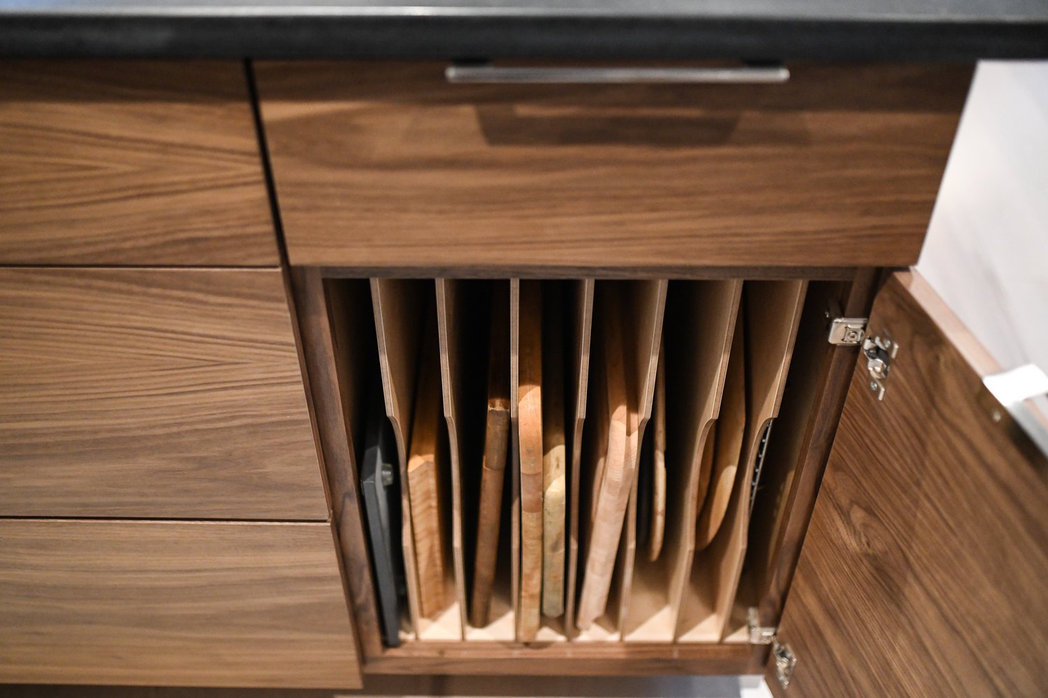 Mighty-Roots-Midcentury-Modern-Style-Kitchen-Design-and-Build-15.jpg