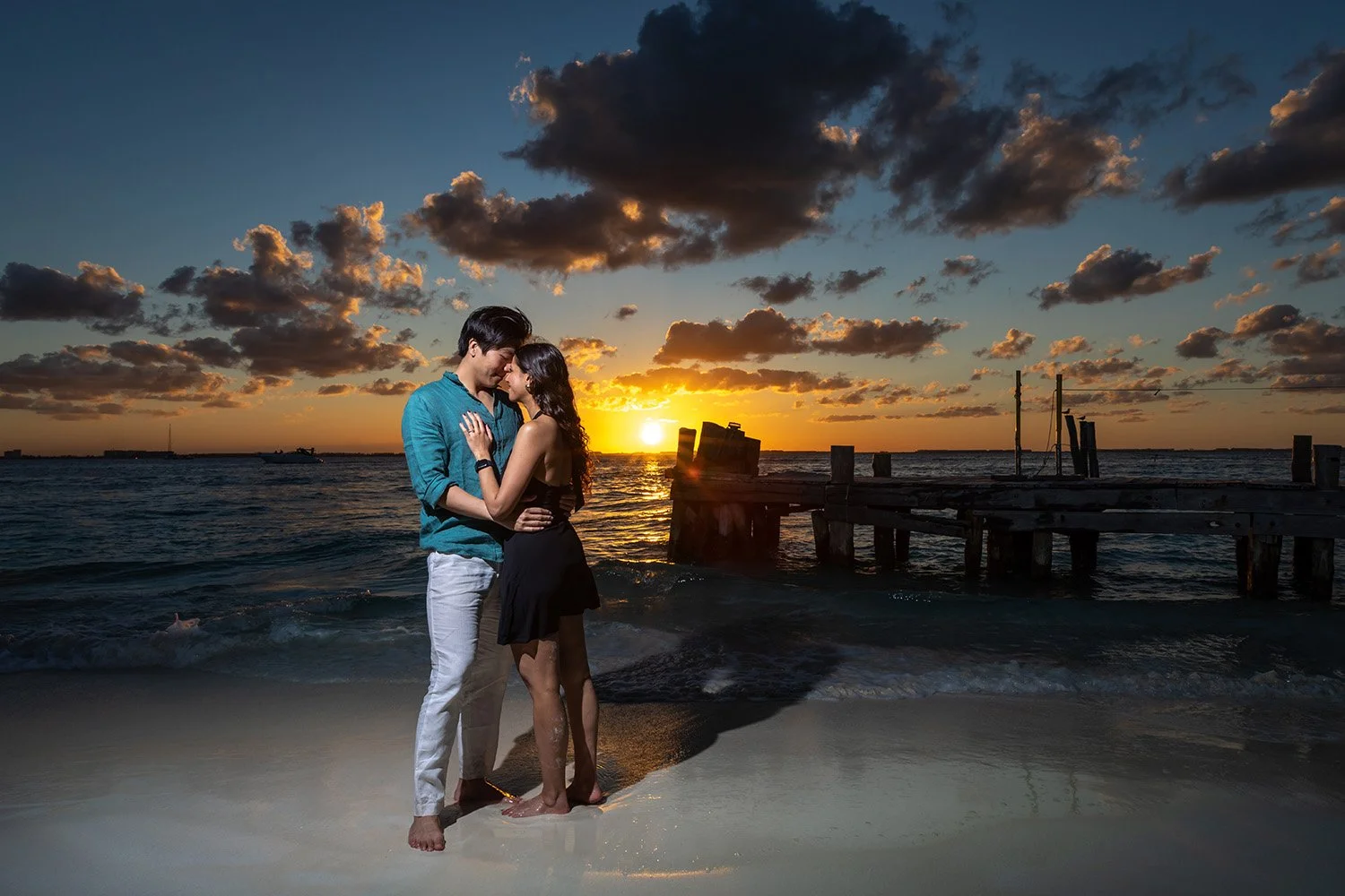 Romantic Surprise Marriage Proposal &amp; Engagement Session on Isla Mujeres | Johnathan + Dee