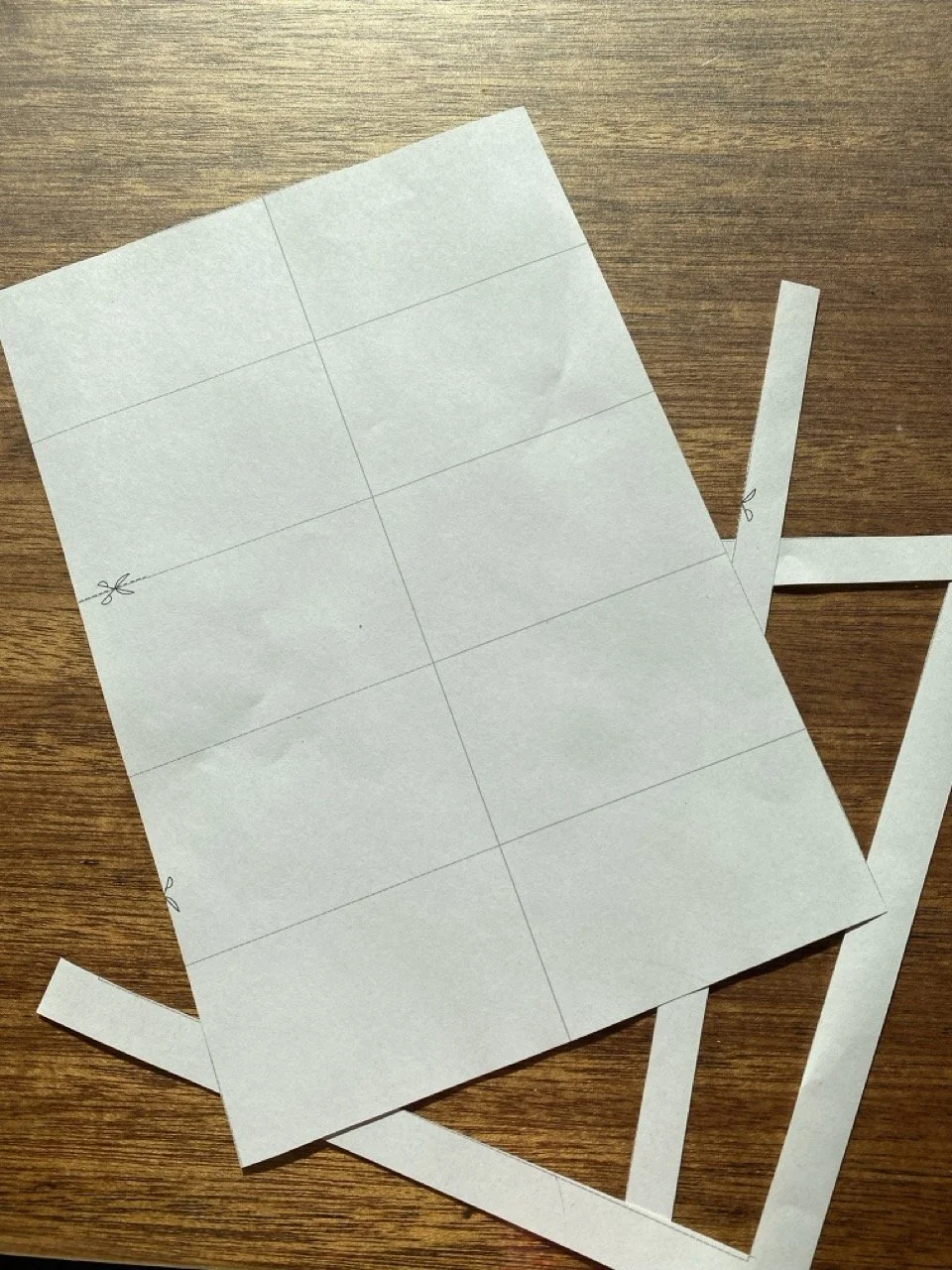 Bastelvorlage mit abgeschnittenem Rand