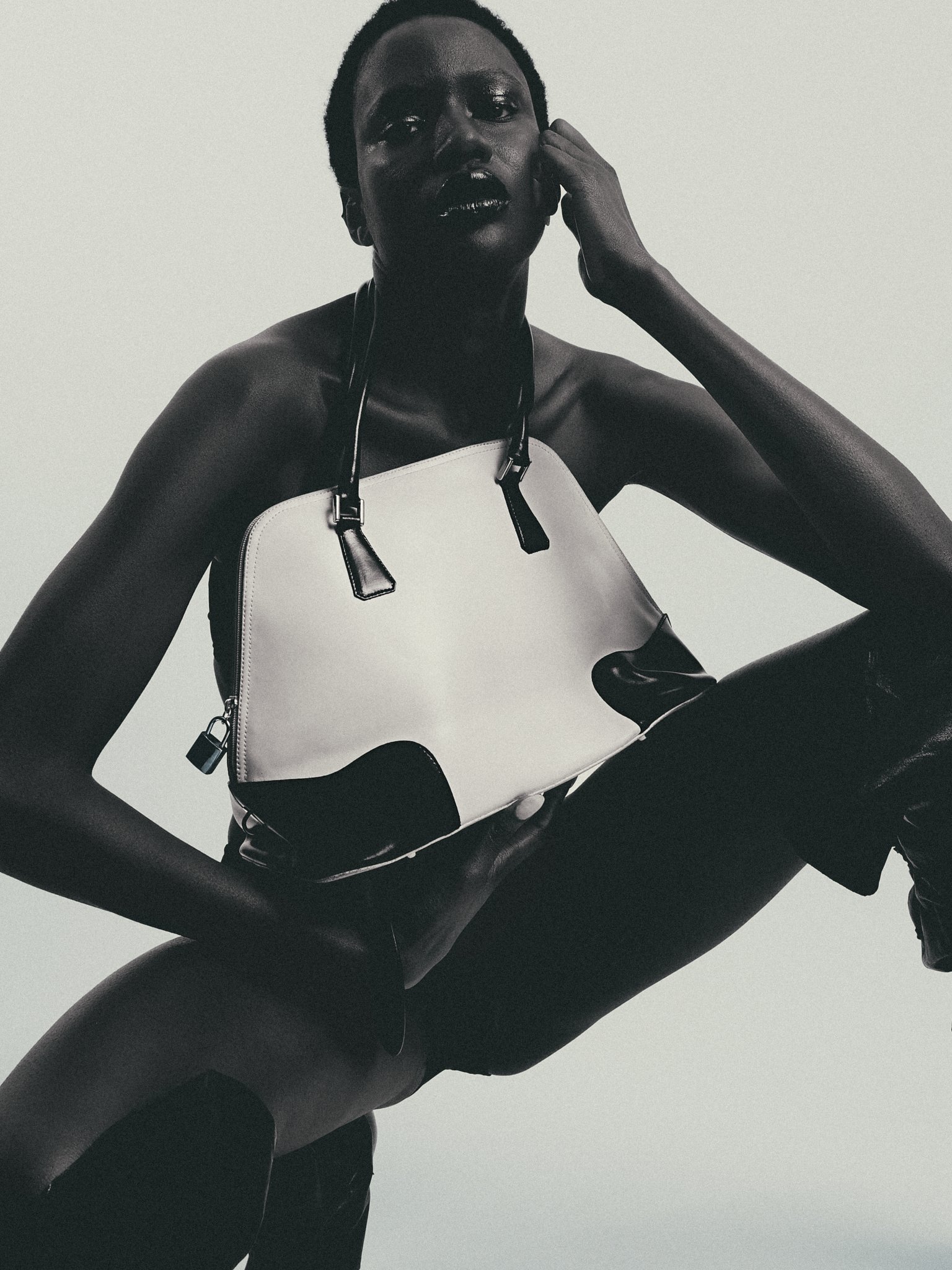 Fatou01372_vf_crop.jpg