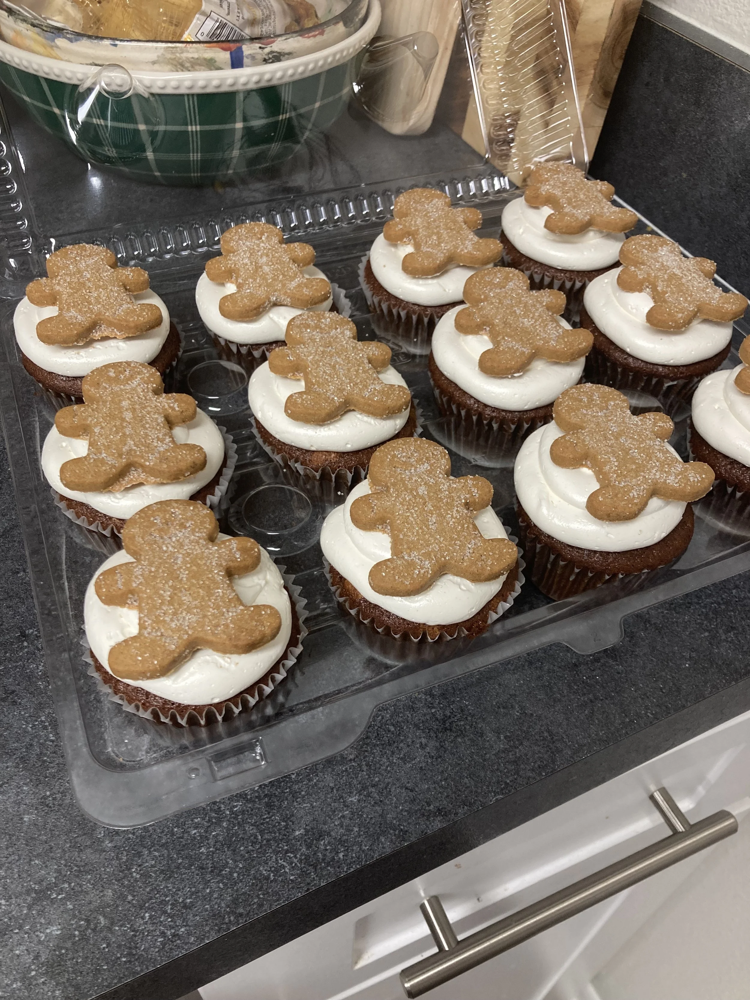 Gingerbread Cupcakes.jpg