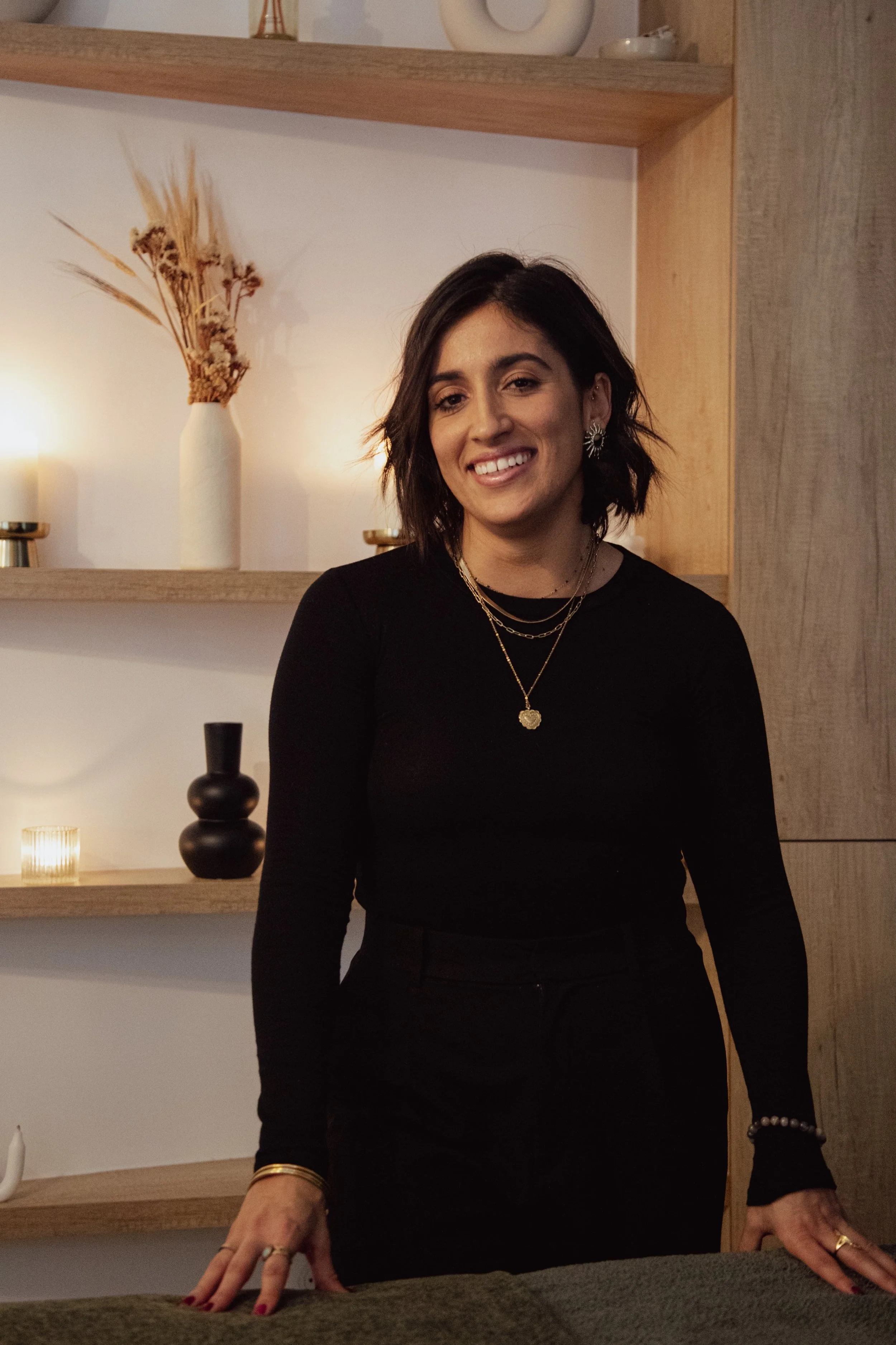 SARAH BONTAZ_COMMUNITY MANAGEMENT_SHAINE MASSAGE_PHOTO 01