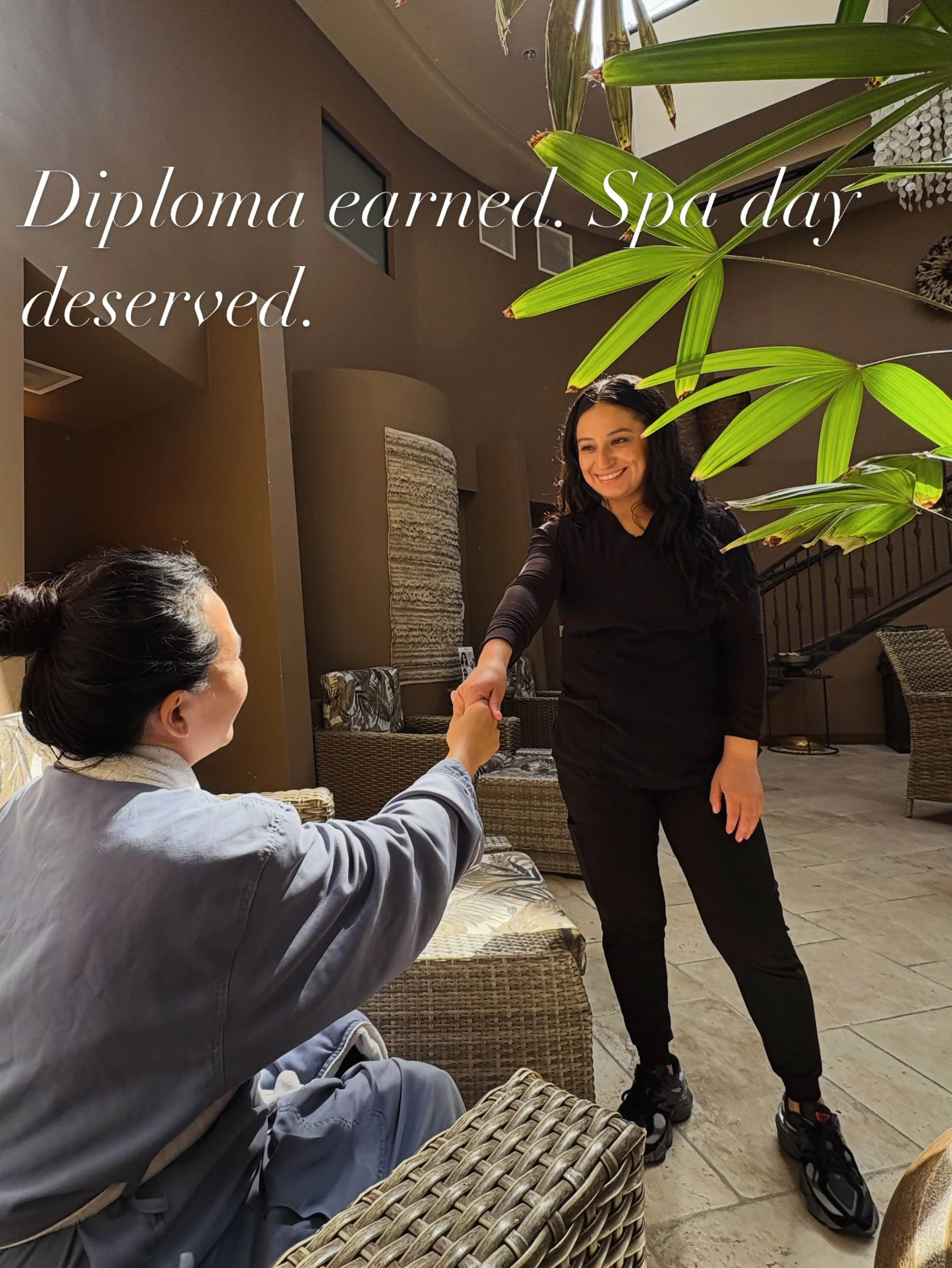 Caps off to the graduates 🎓✨
Celebrate the late nights, hard work, and big accomplishments with a little well-deserved relaxation at The Ivy Day Spa. #GraduationWeek #SpaDay #SelfCareSeason