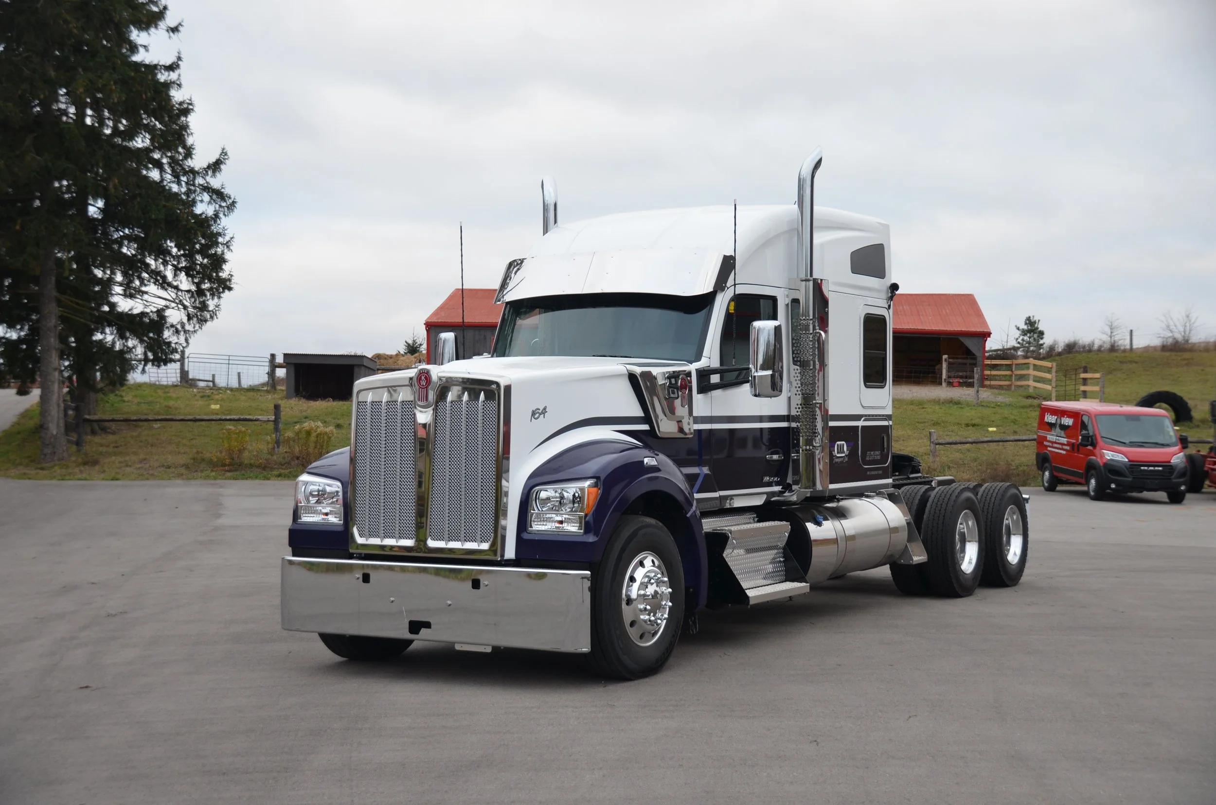 BNK Trucking stripe graphics on Transport truck